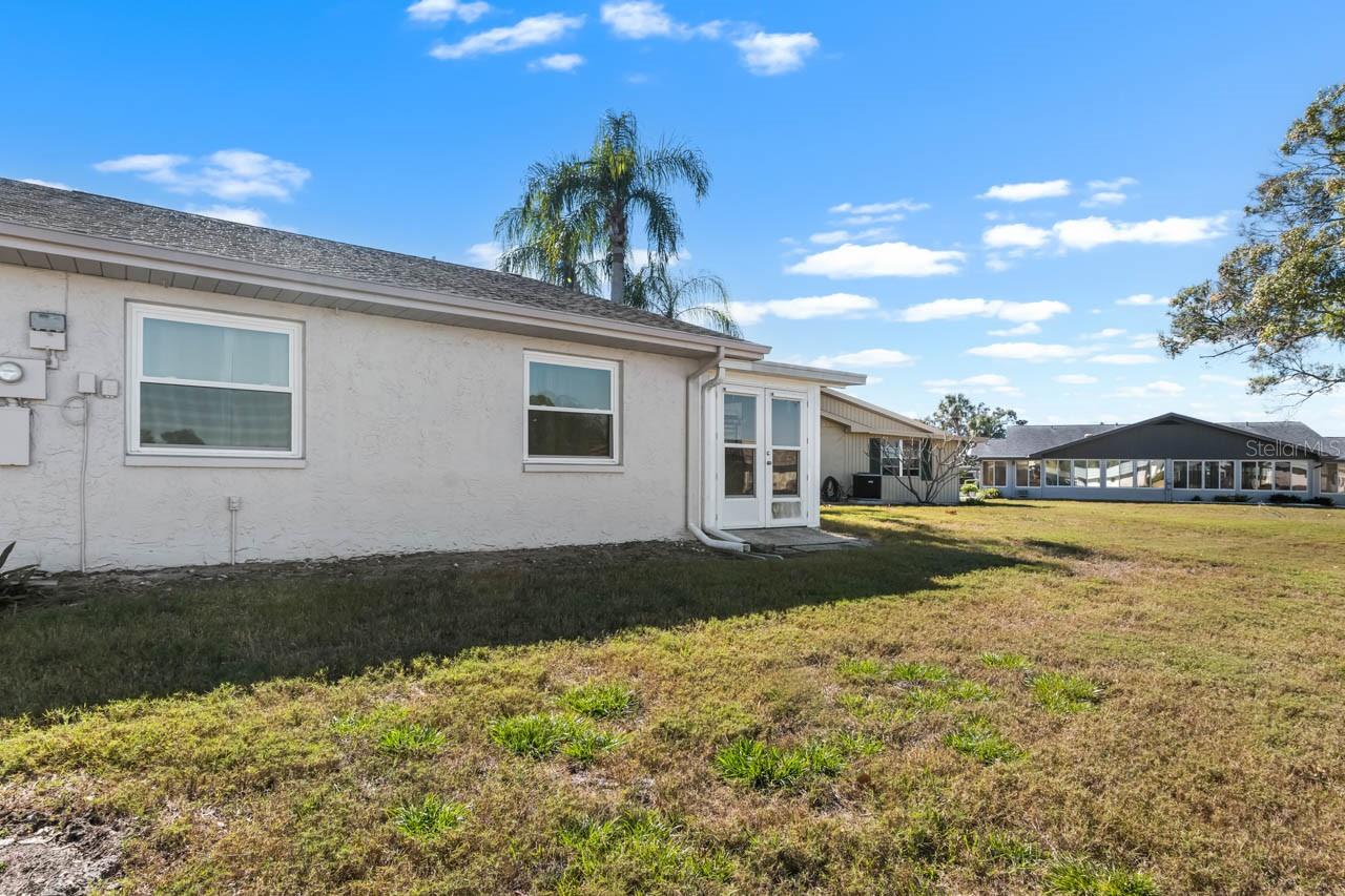 Image 24 of 47 For 401 Faraday Trail A