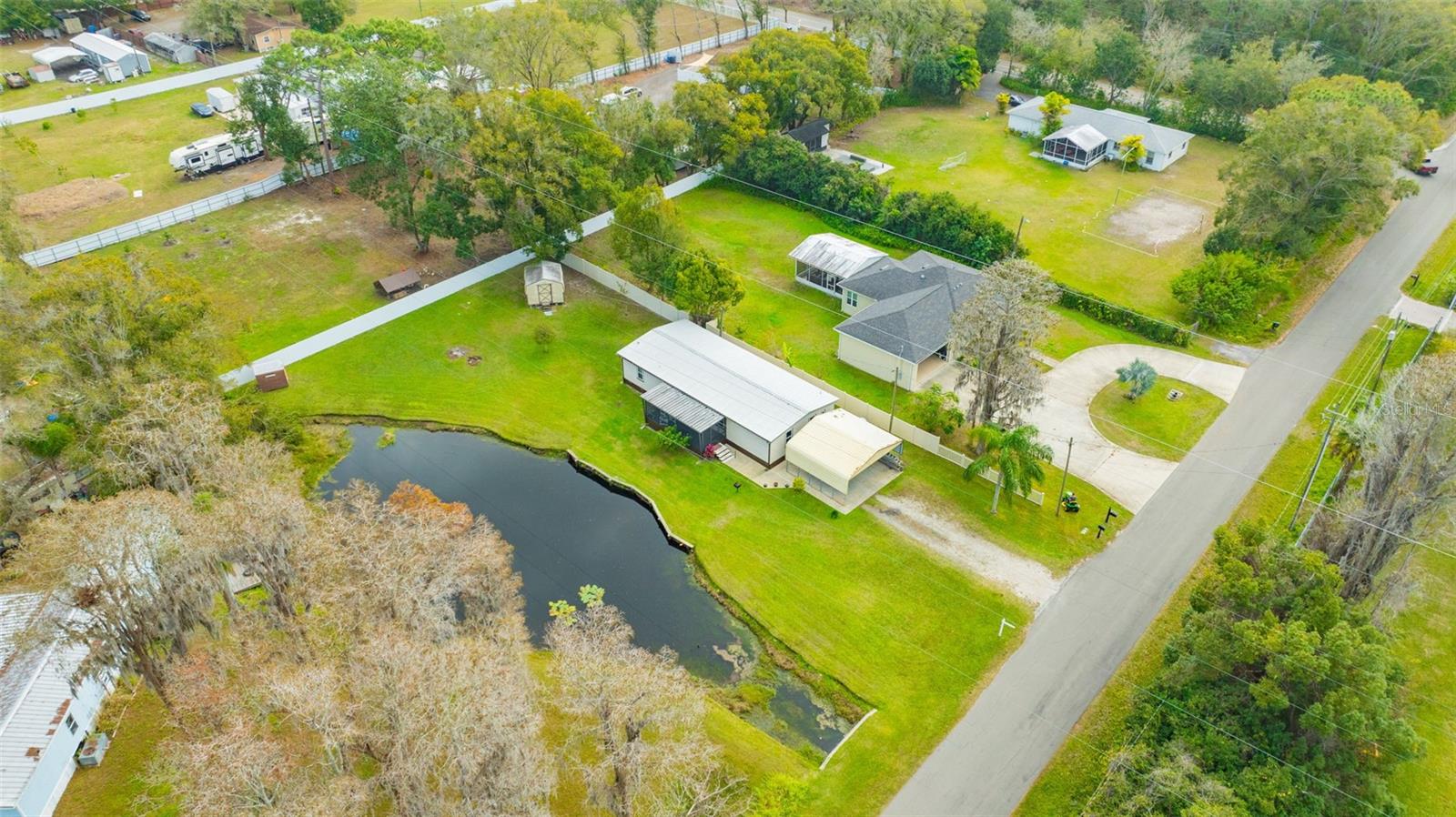 Image 10 of 39 For 15615 Willowdale Road