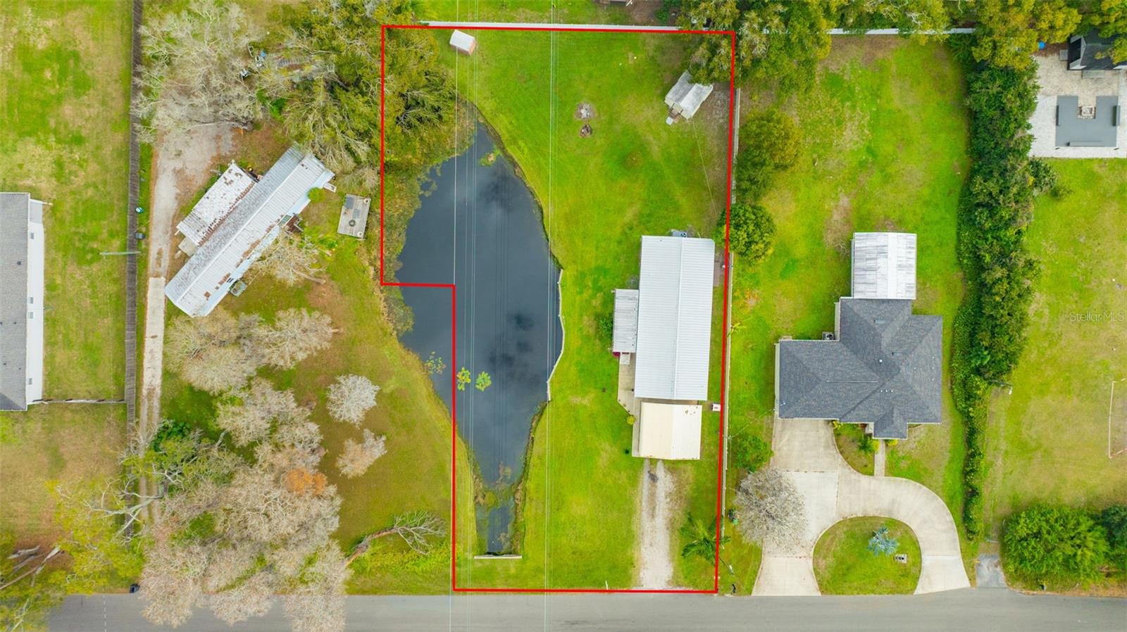 Image 5 of 39 For 15615 Willowdale Road