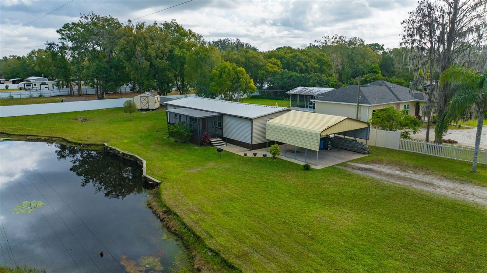 Image 7 of 39 For 15615 Willowdale Road