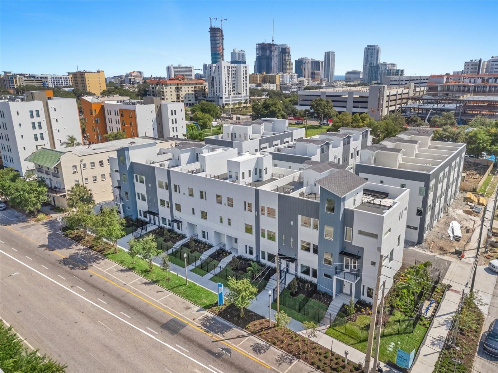 Image 24 of 24 For 859 6th Avenue S