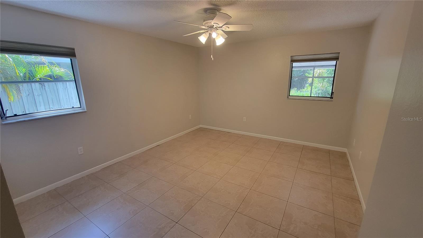 Image 3 of 23 For 10597 101st Avenue