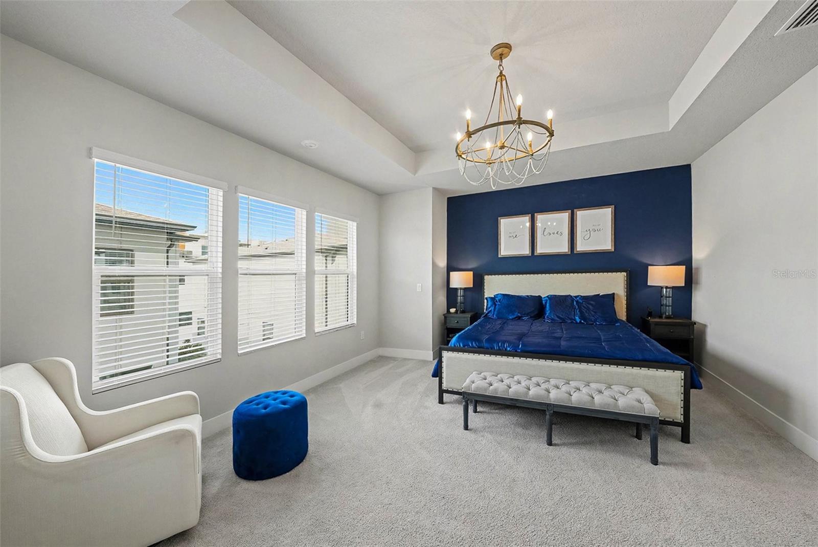 Image 16 of 26 For 2511 Grady Avenue 26