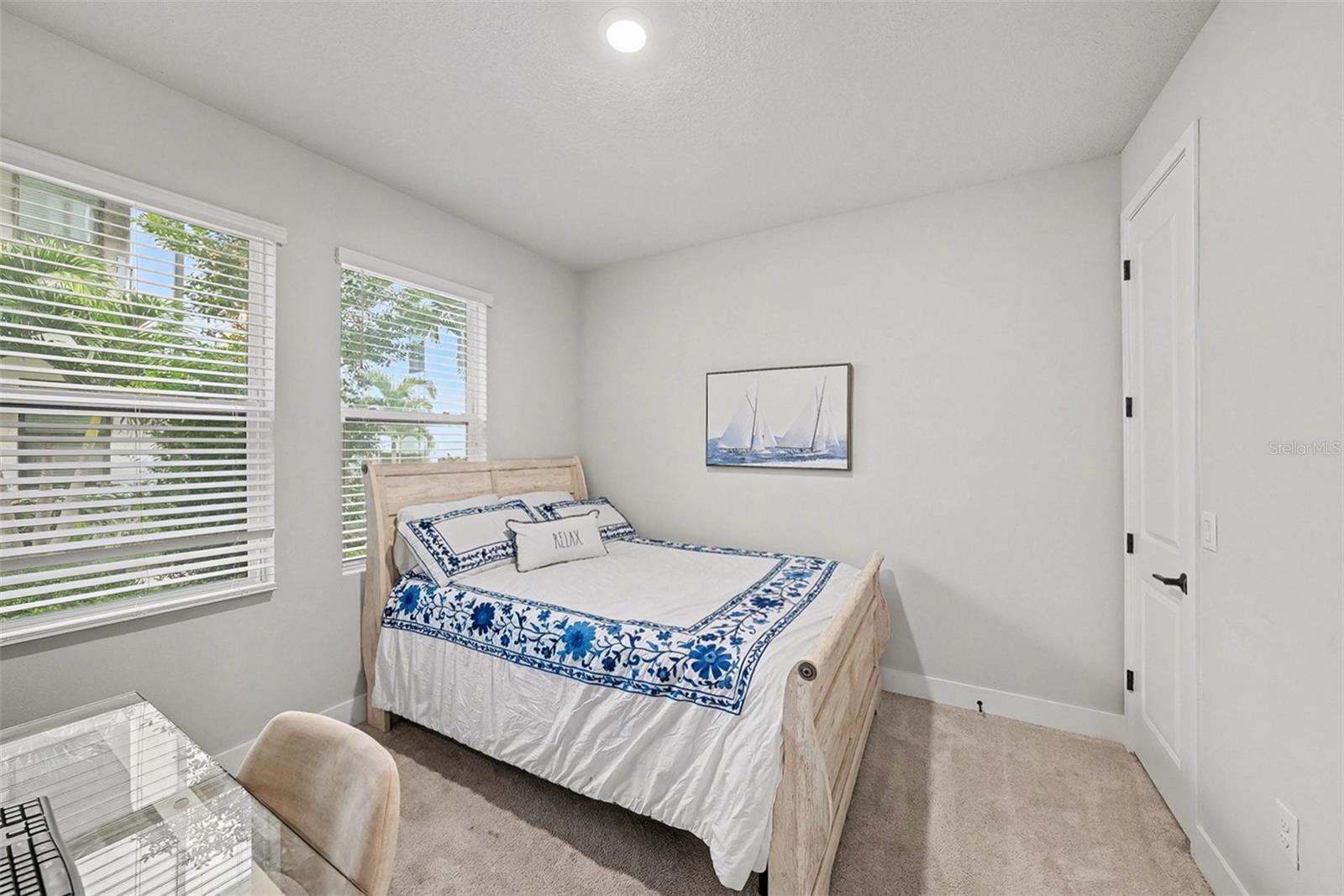 Image 19 of 26 For 2511 Grady Avenue 26