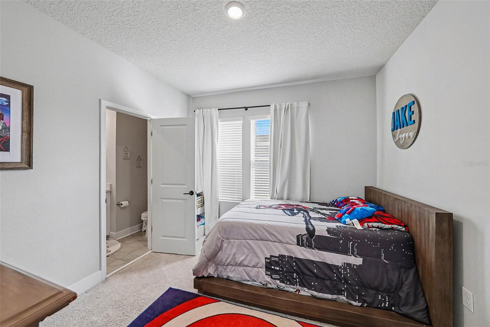 Image 22 of 26 For 2511 Grady Avenue 26