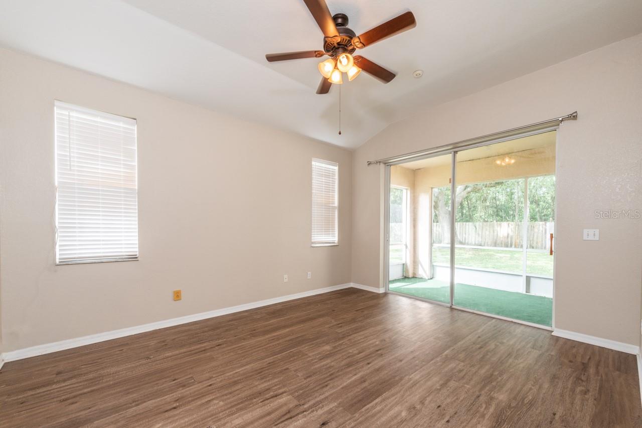 Image 16 of 31 For 3327 Michener Place