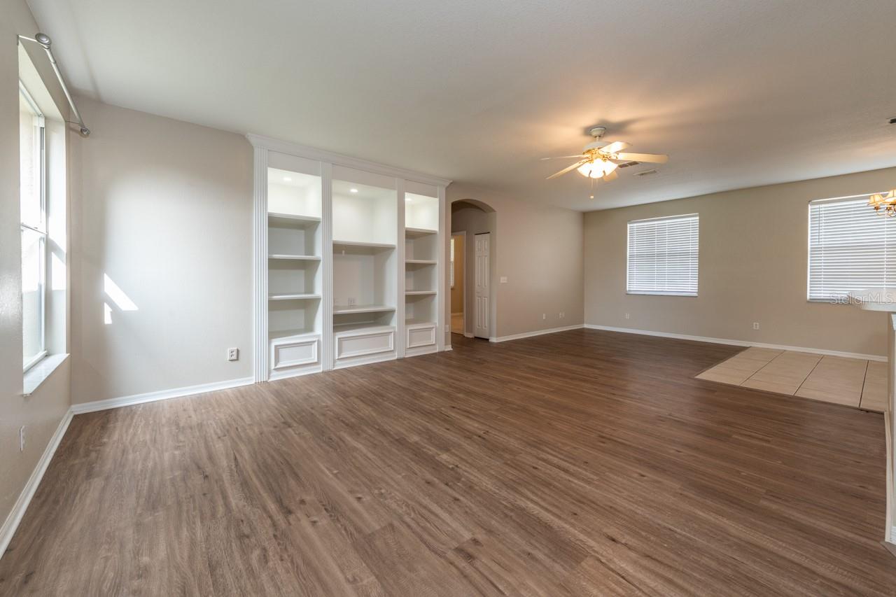 Image 8 of 31 For 3327 Michener Place