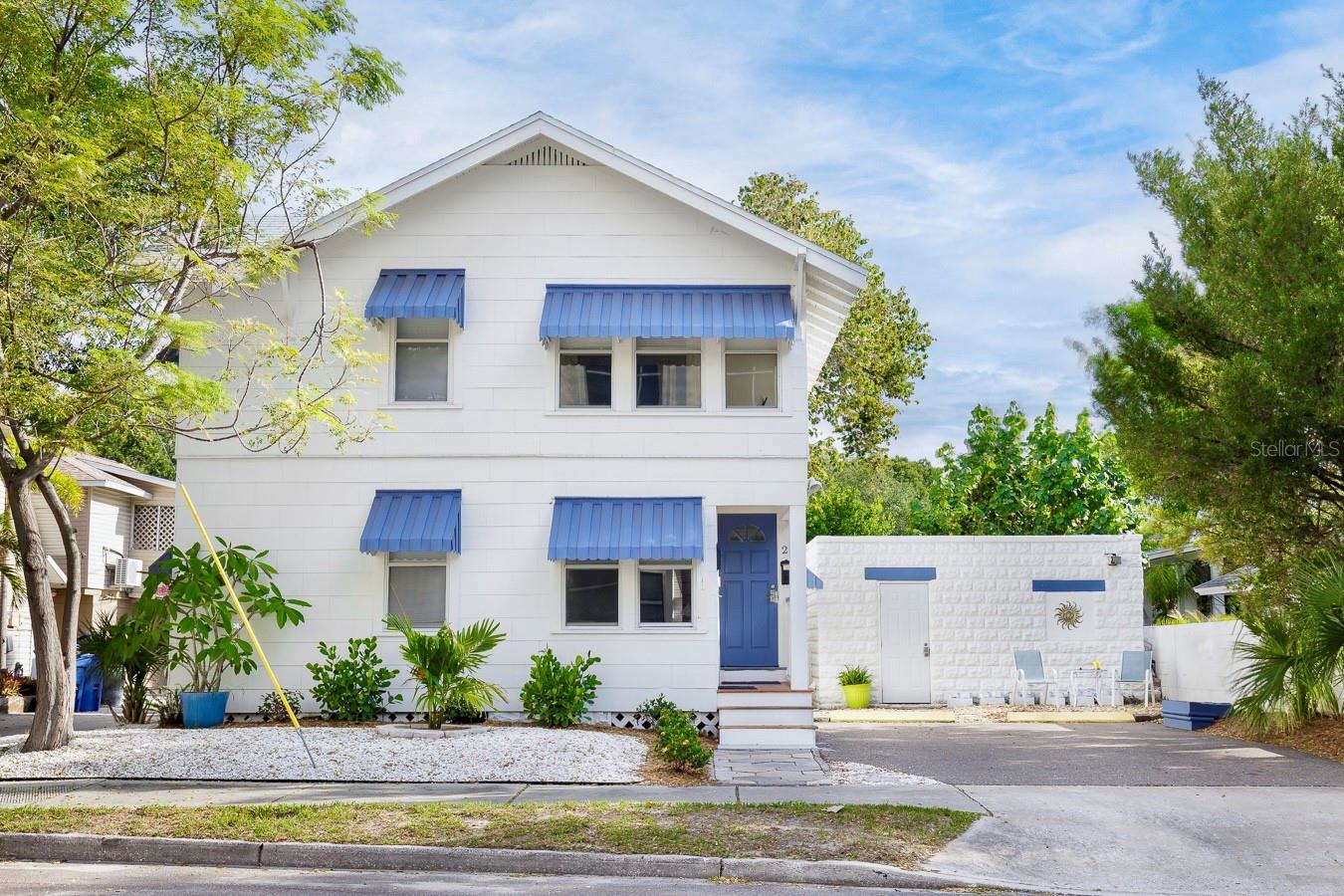 Image 2 of 27 For 1043 7th Avenue N