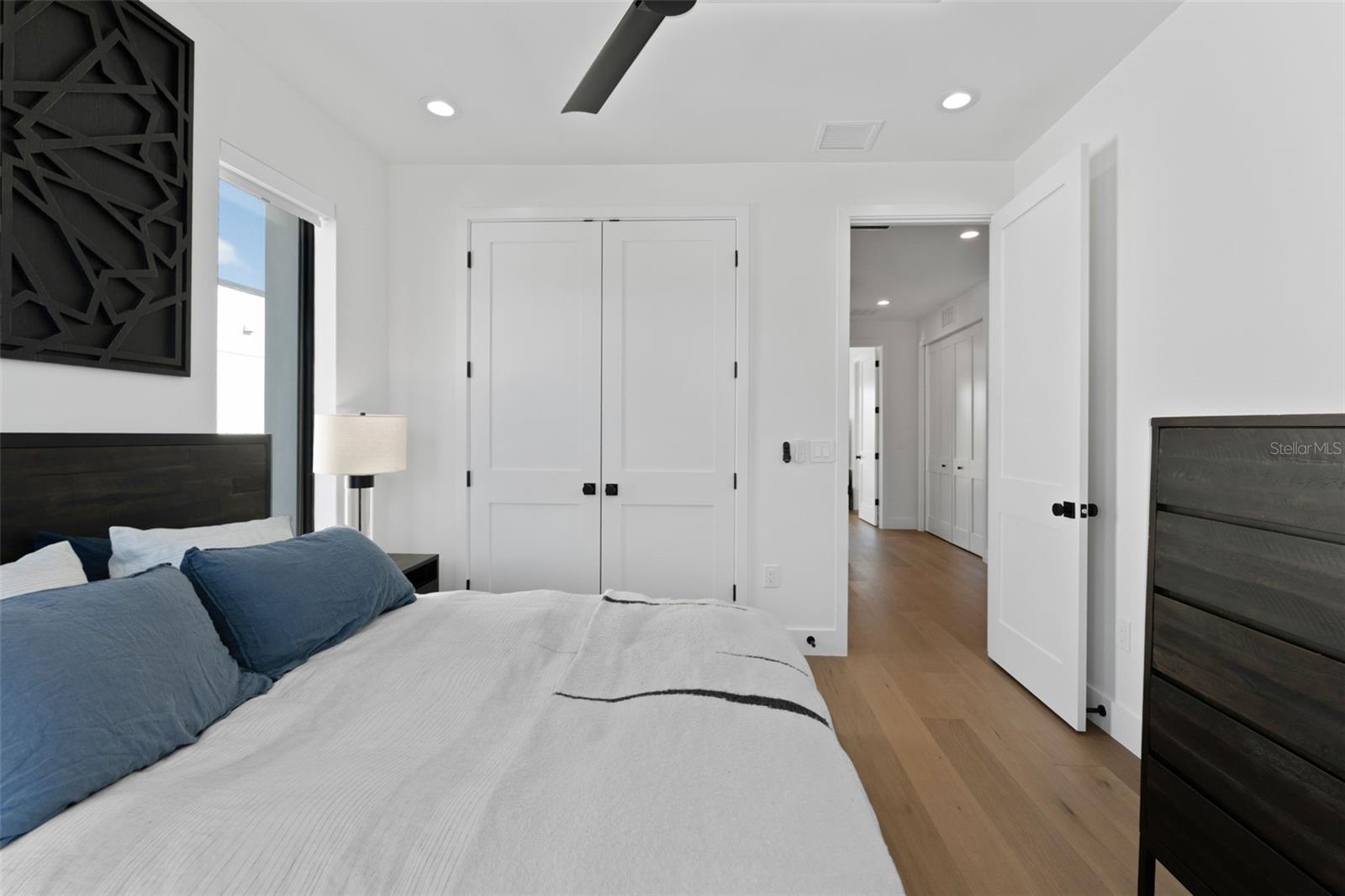 Image 24 of 35 For 2502 Highland Avenue 2