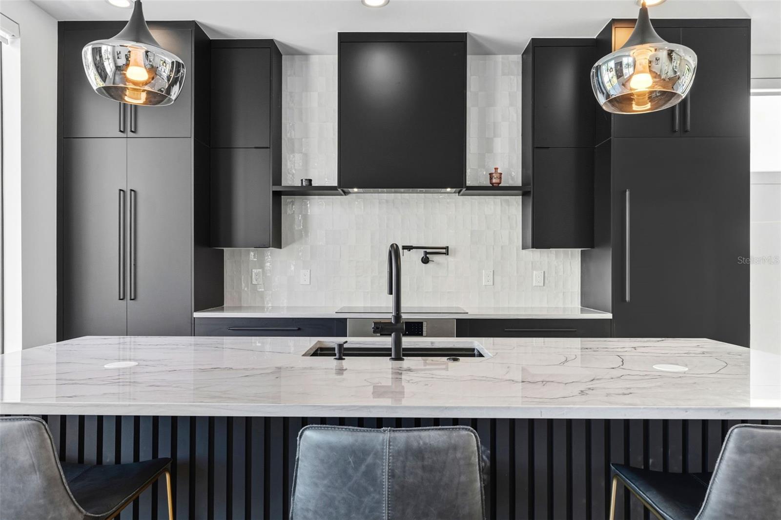 Image 7 of 35 For 2502 Highland Avenue 2