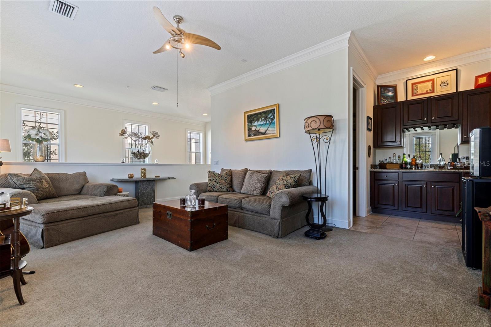 Image 24 of 67 For 260 Newbury Place N