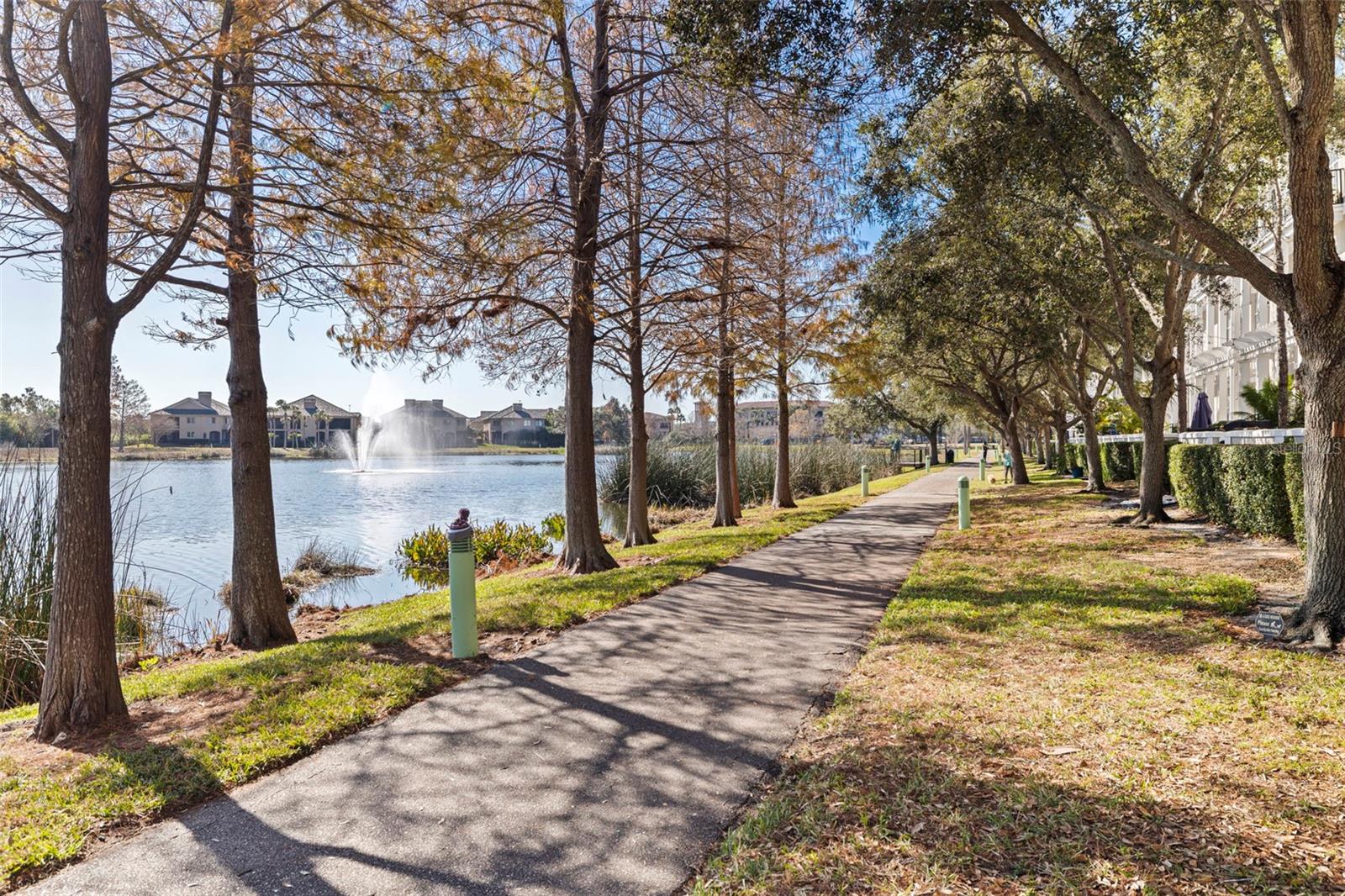 Image 46 of 67 For 260 Newbury Place N