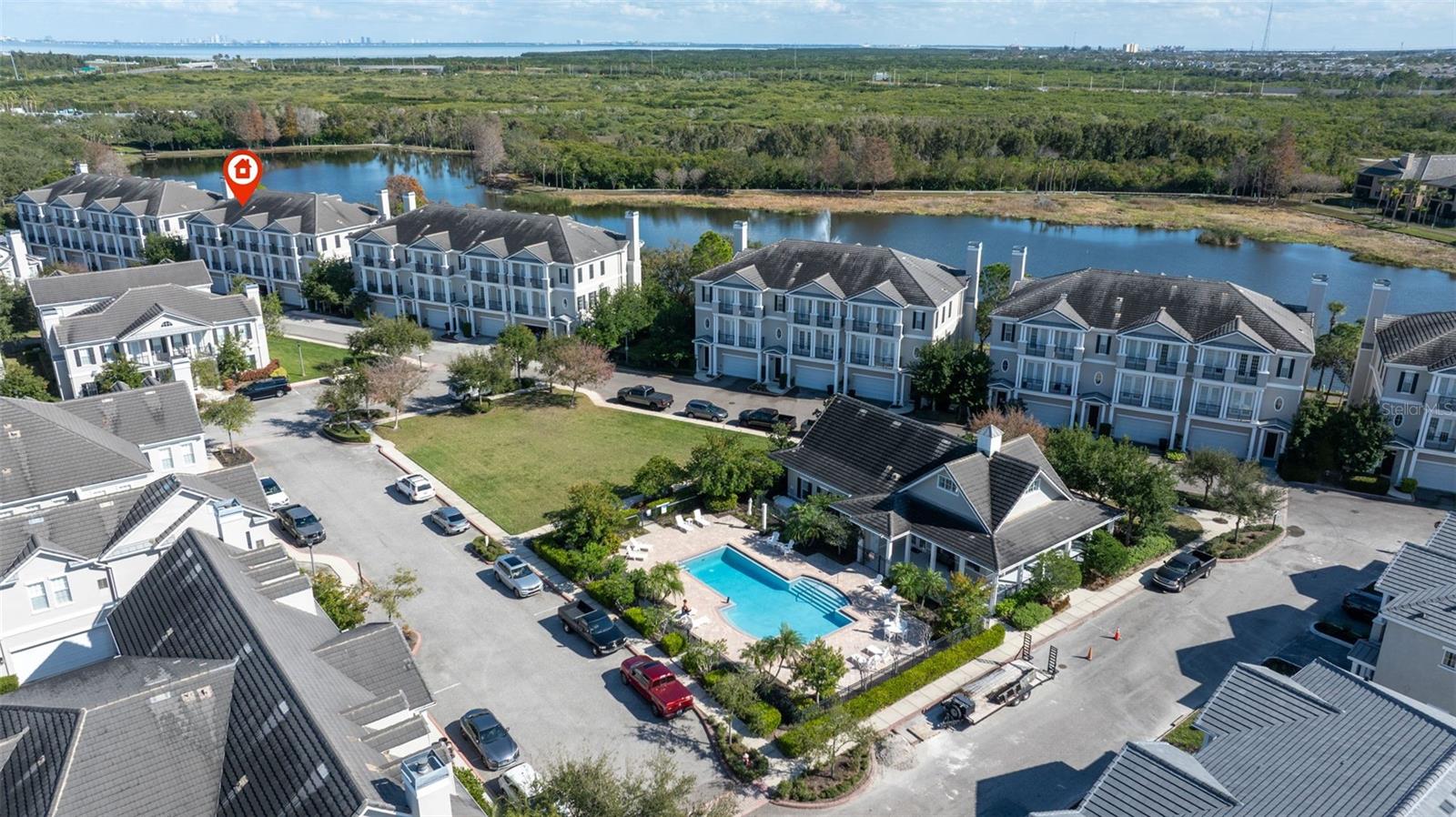 Image 57 of 67 For 260 Newbury Place N