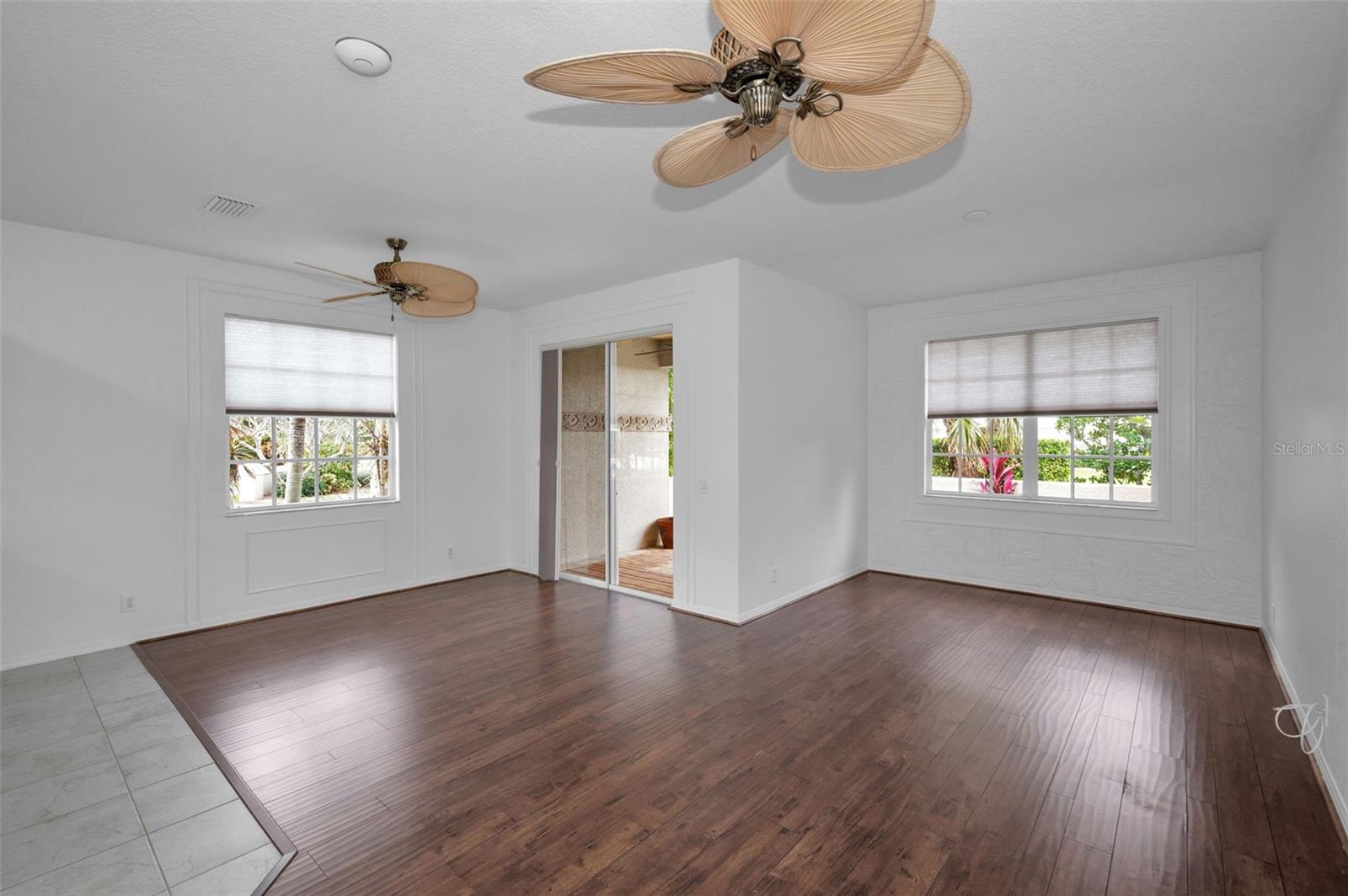 Image 5 of 24 For 11012 63rd Avenue