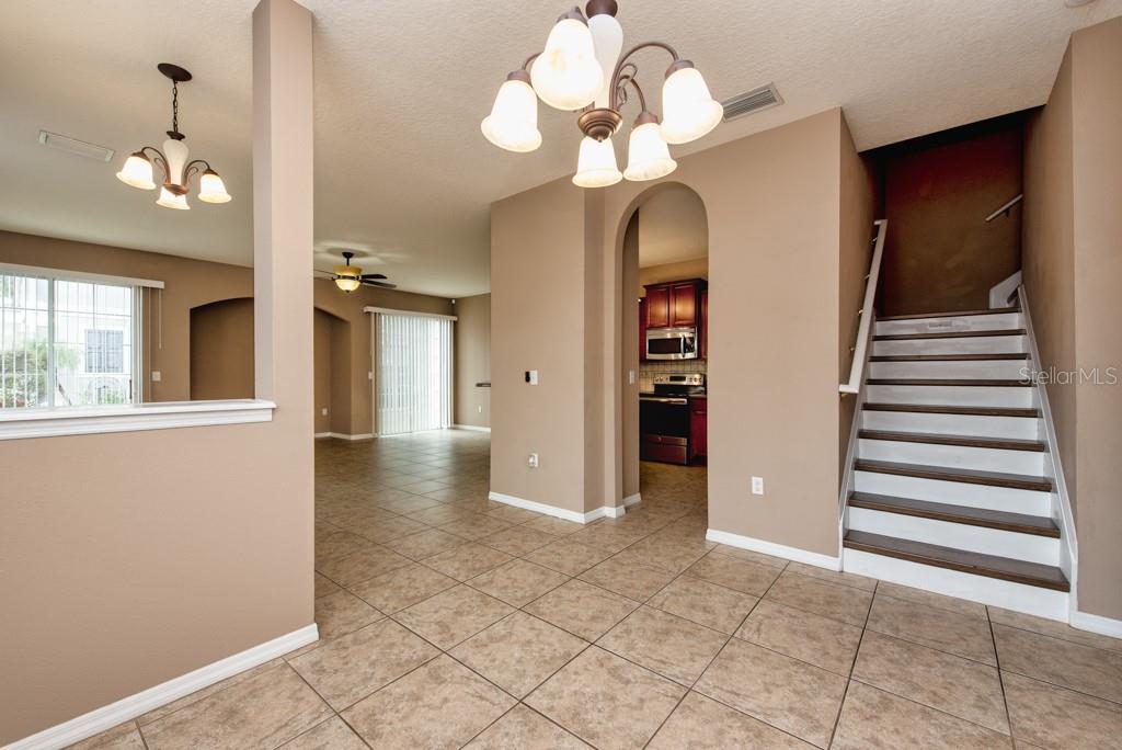 Image 15 of 41 For 7525 Red Mill Circle