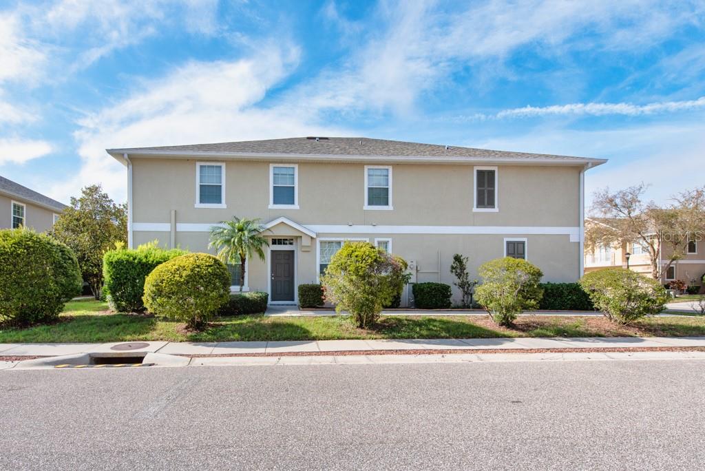 Image 27 of 41 For 7525 Red Mill Circle