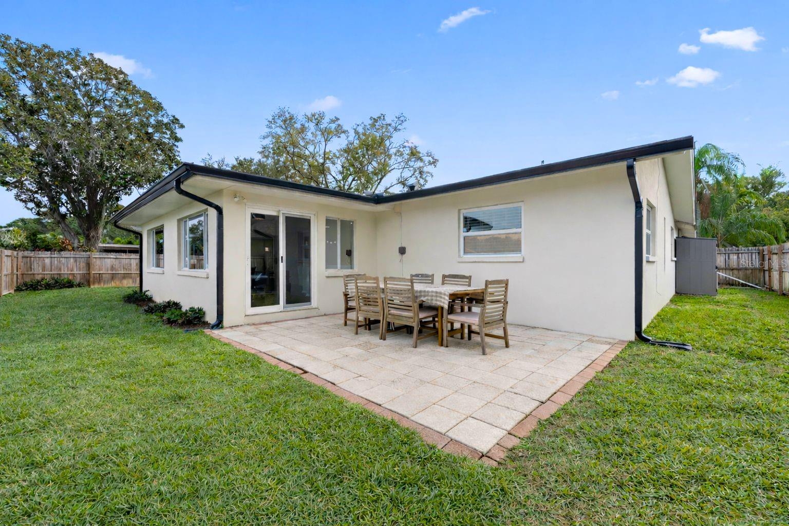 Image 30 of 34 For 2230 El De Oro Drive