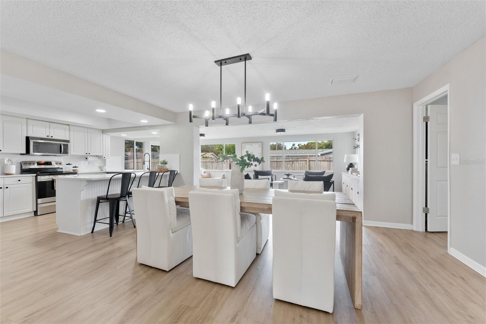 Image 6 of 34 For 2230 El De Oro Drive