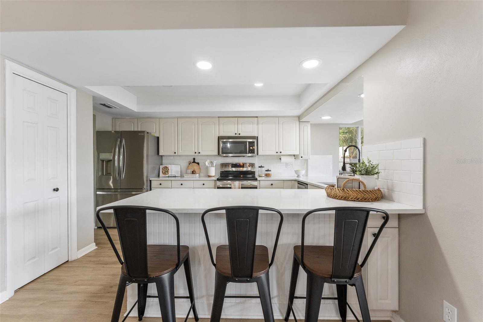 Image 9 of 34 For 2230 El De Oro Drive