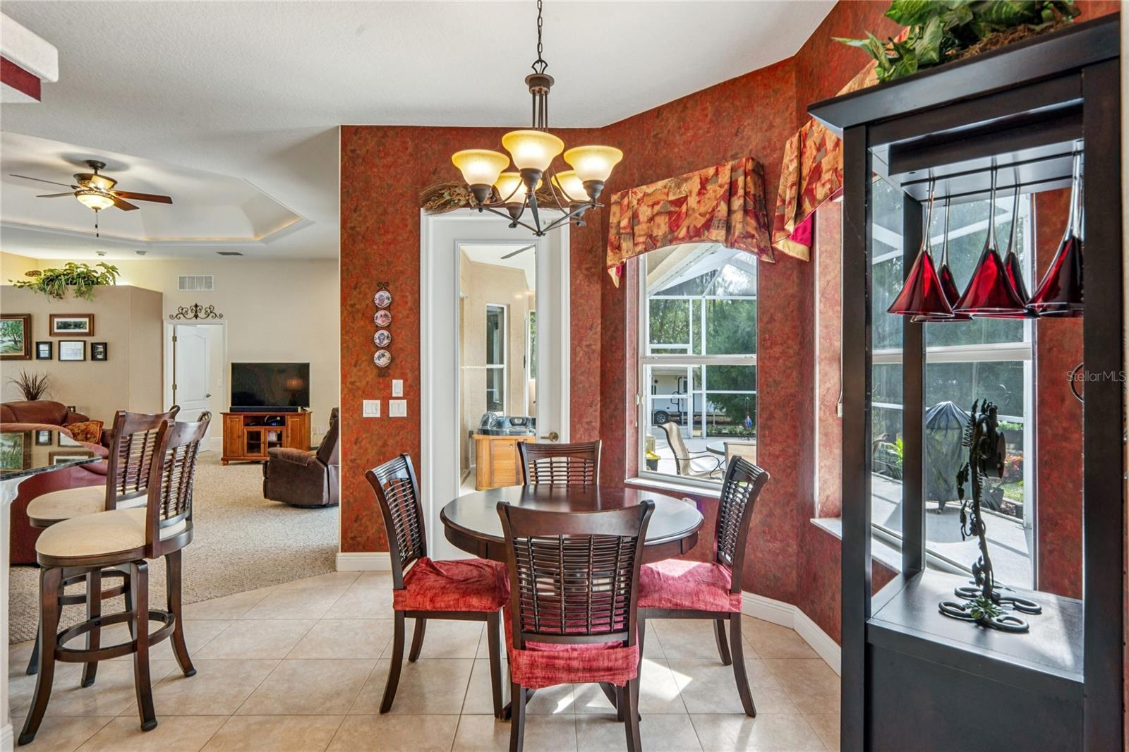 Image 22 of 74 For 7049 Poppas Pass