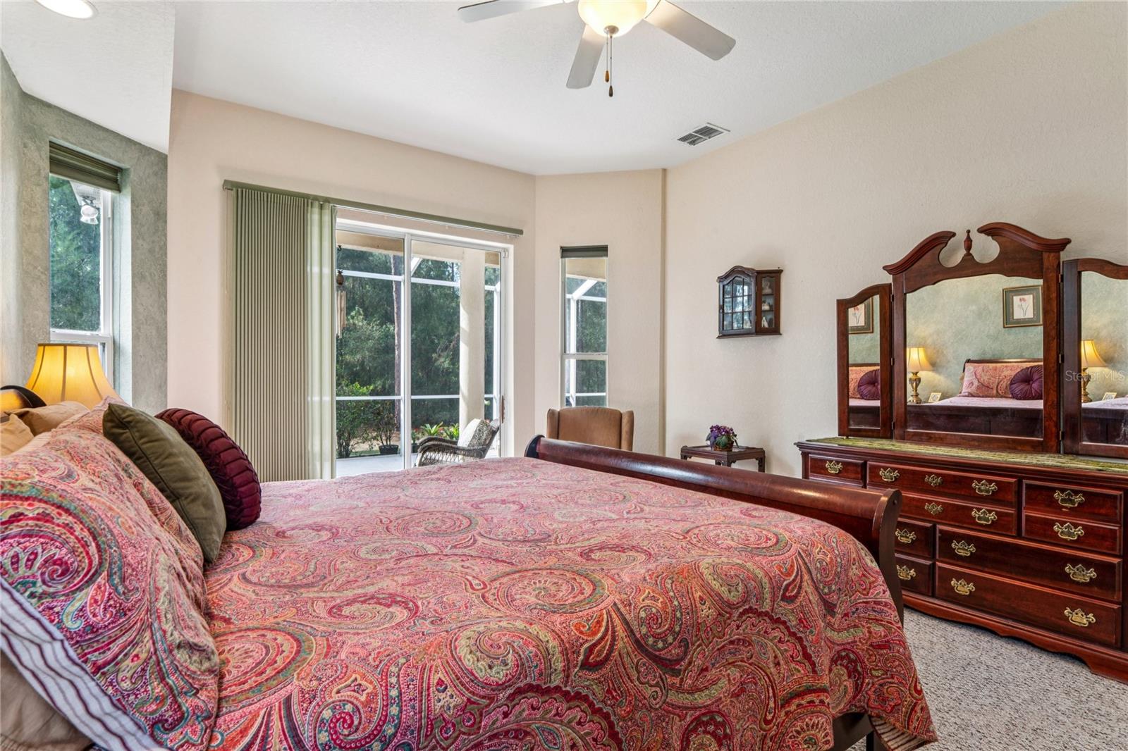 Image 31 of 74 For 7049 Poppas Pass