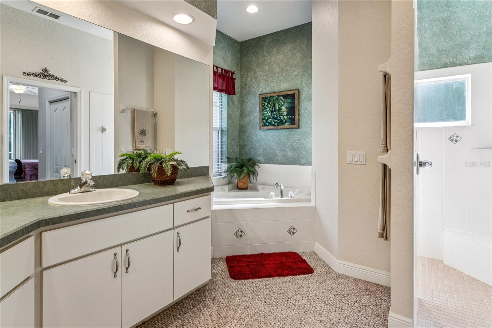 Image 34 of 74 For 7049 Poppas Pass