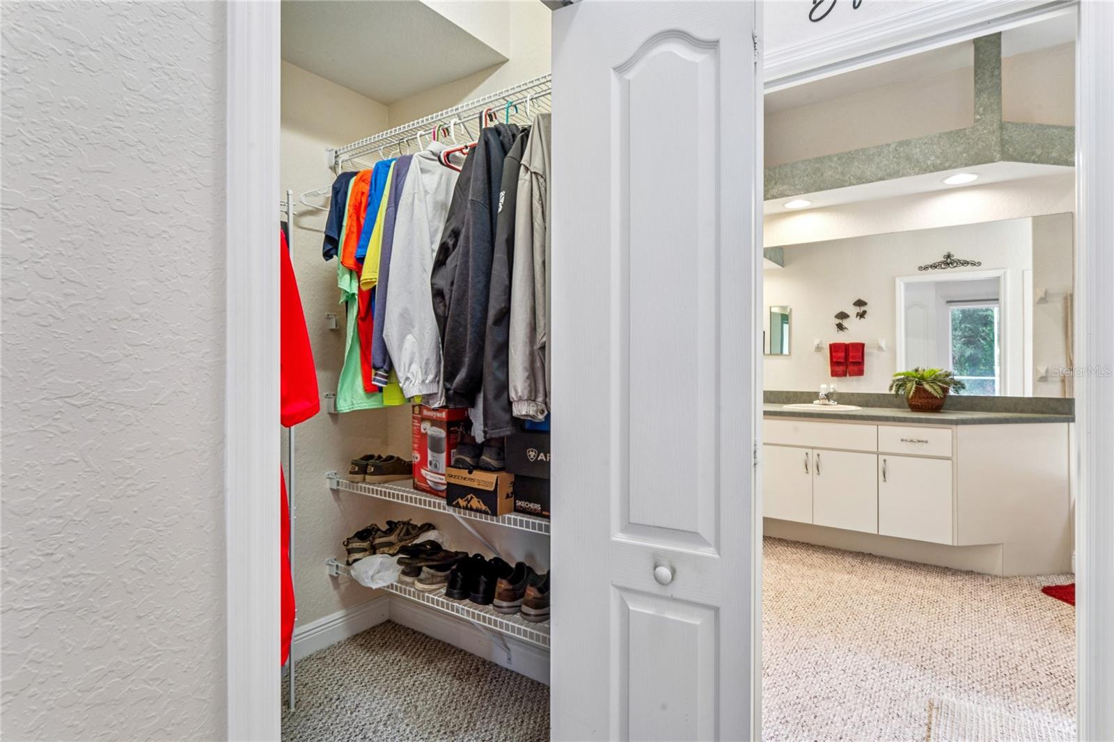 Image 36 of 74 For 7049 Poppas Pass