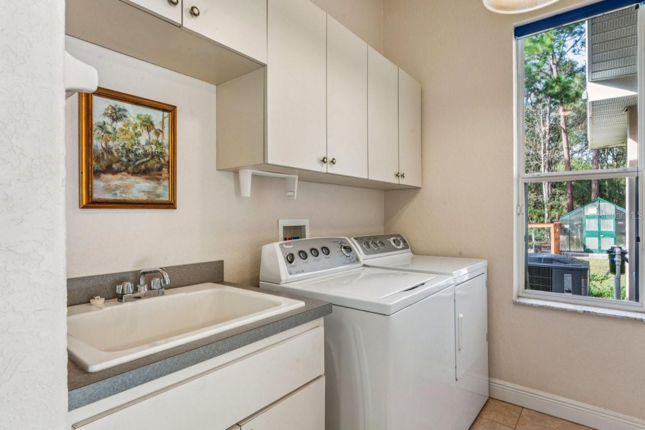 Image 46 of 74 For 7049 Poppas Pass