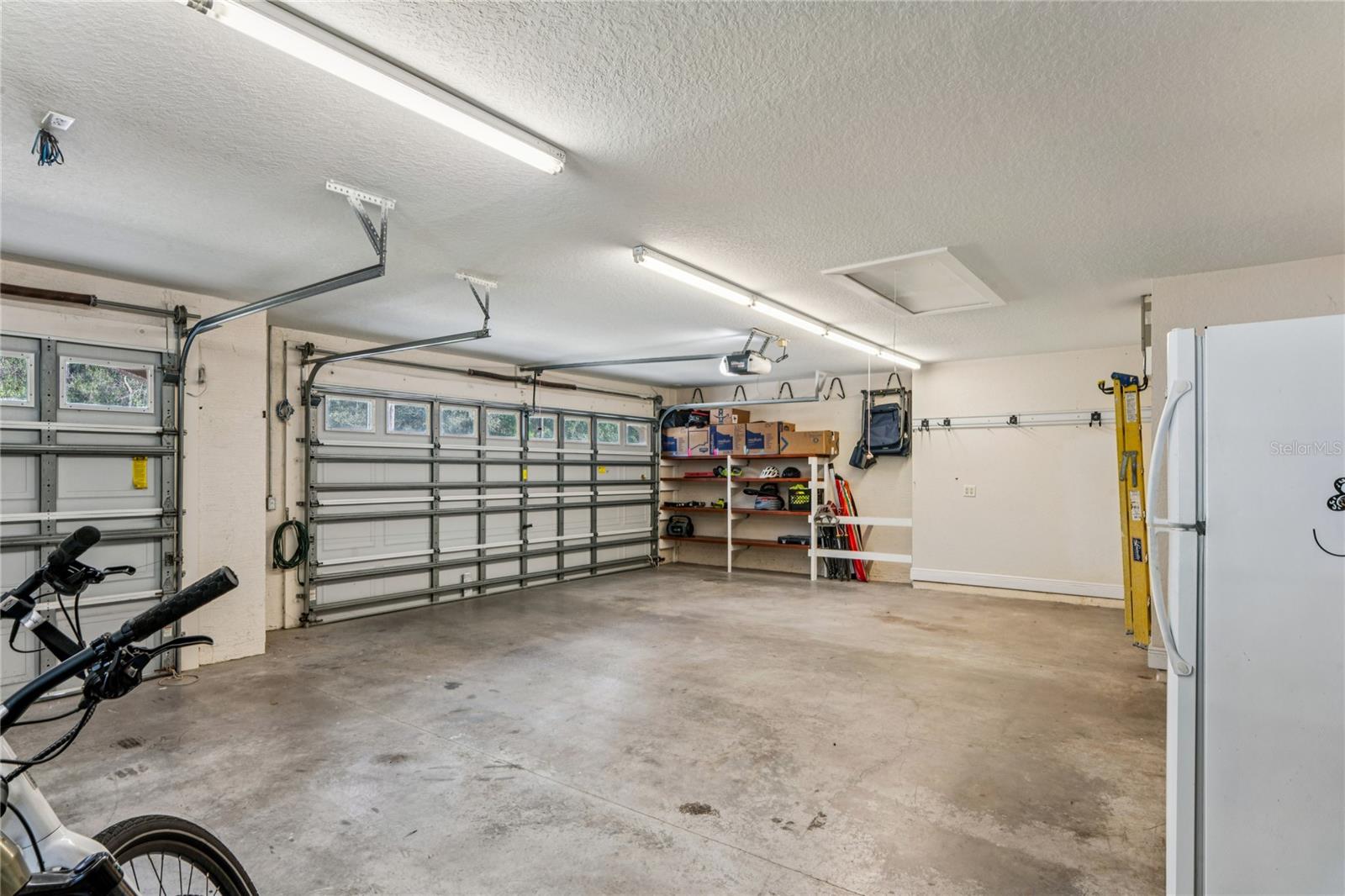 Image 54 of 74 For 7049 Poppas Pass