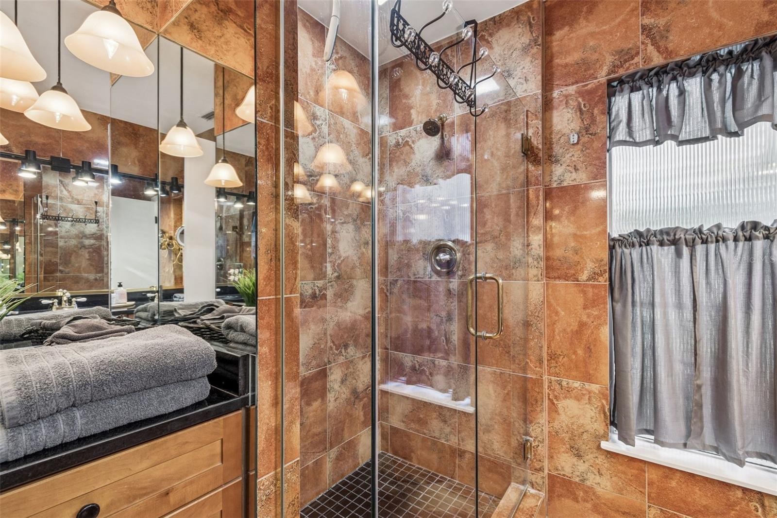 Image 26 of 50 For 614 12th Street Nw