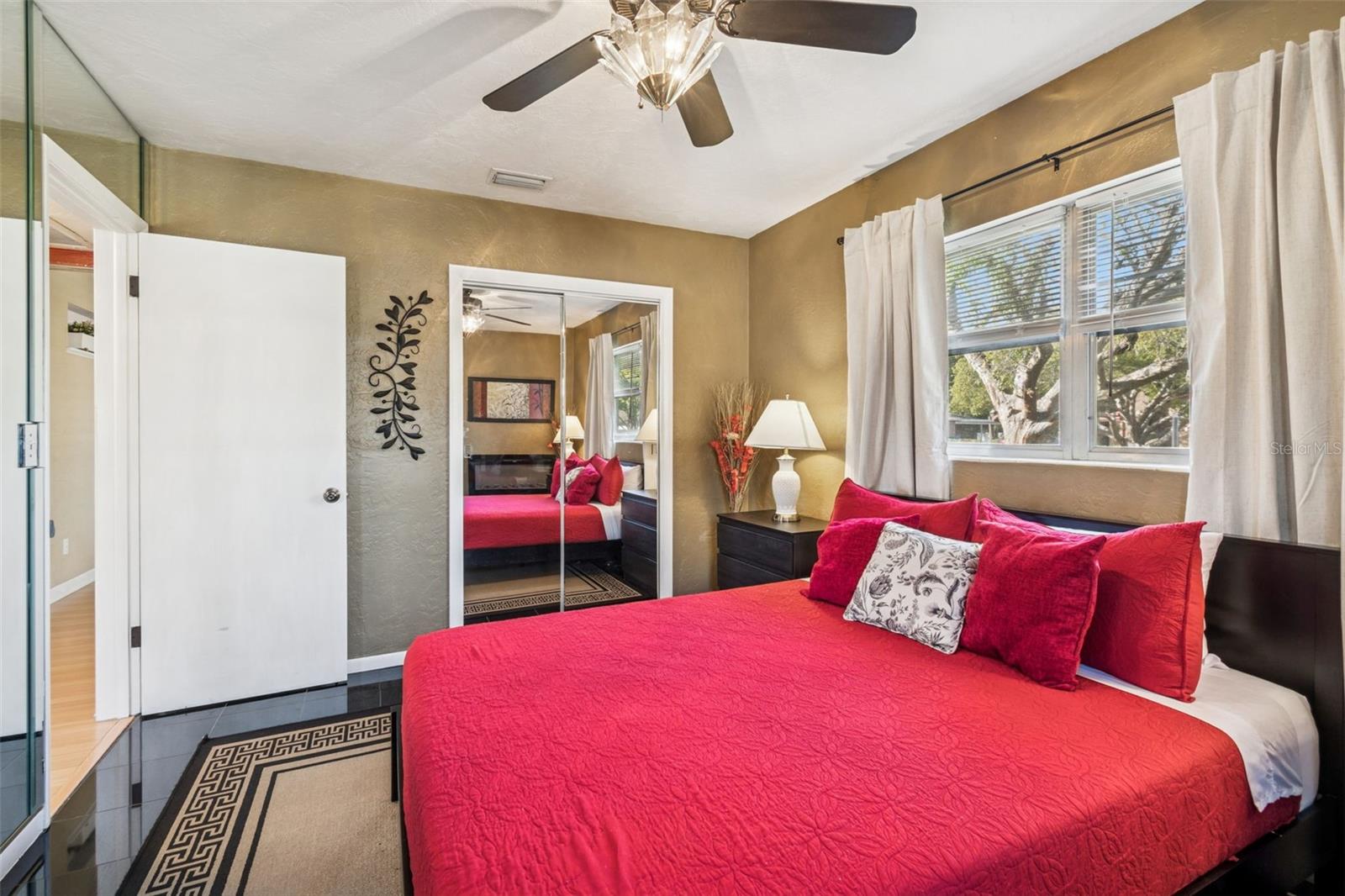 Image 28 of 50 For 614 12th Street Nw