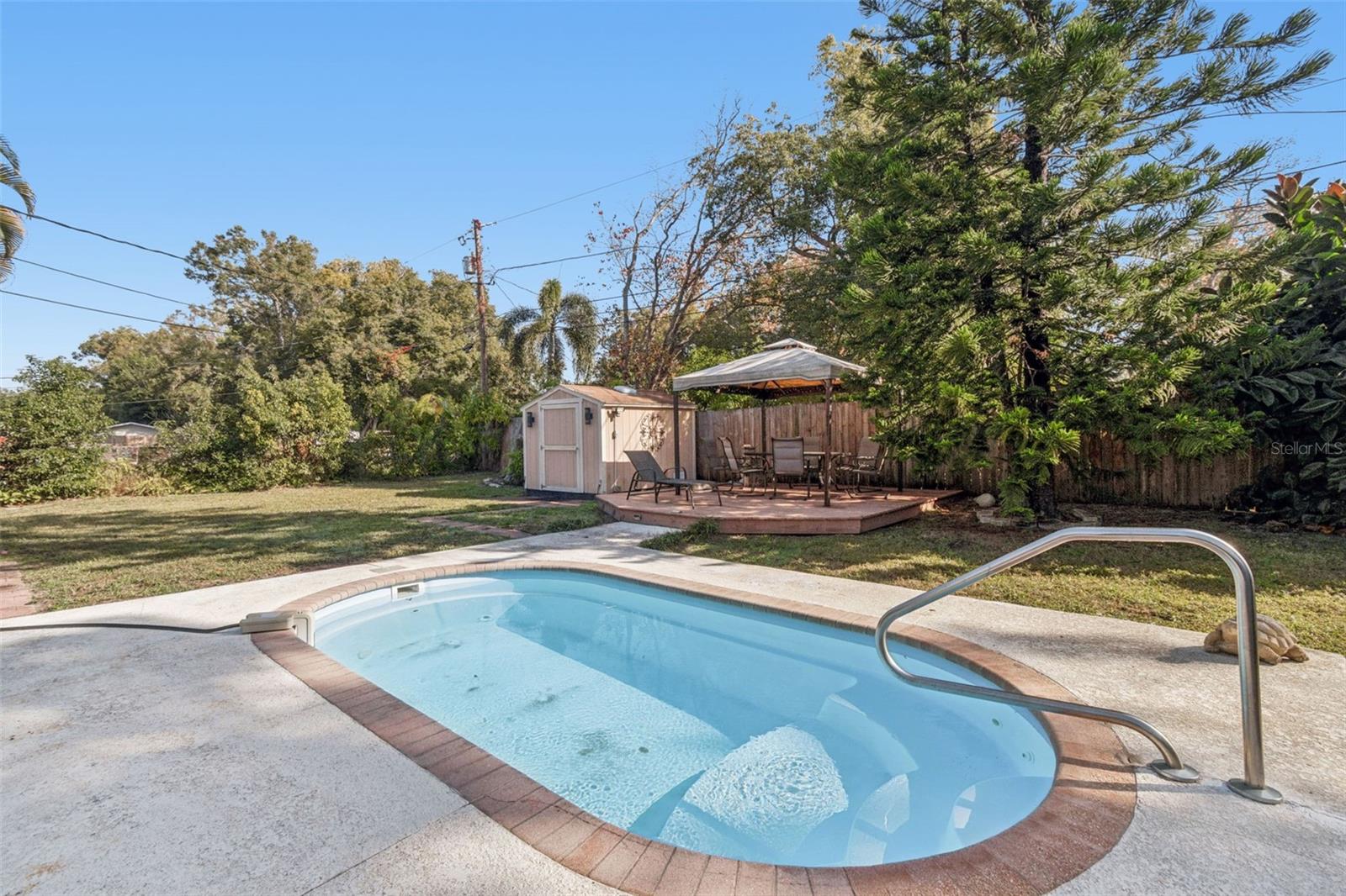 Image 39 of 50 For 614 12th Street Nw