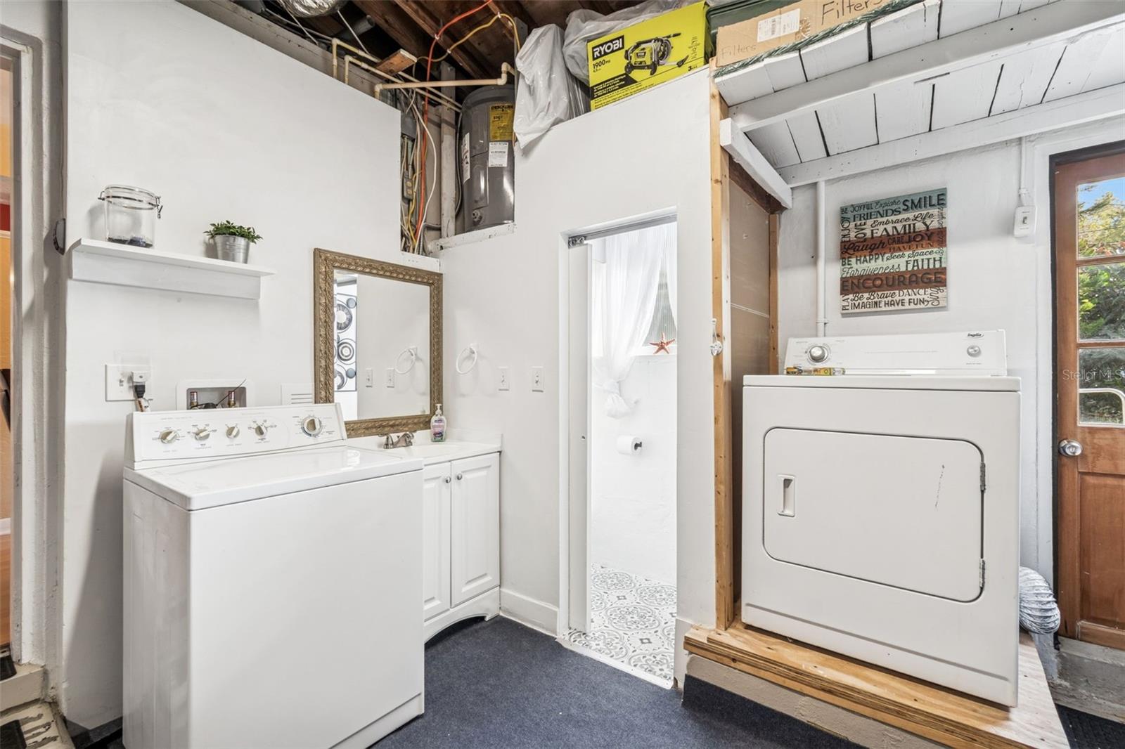 Image 46 of 50 For 614 12th Street Nw