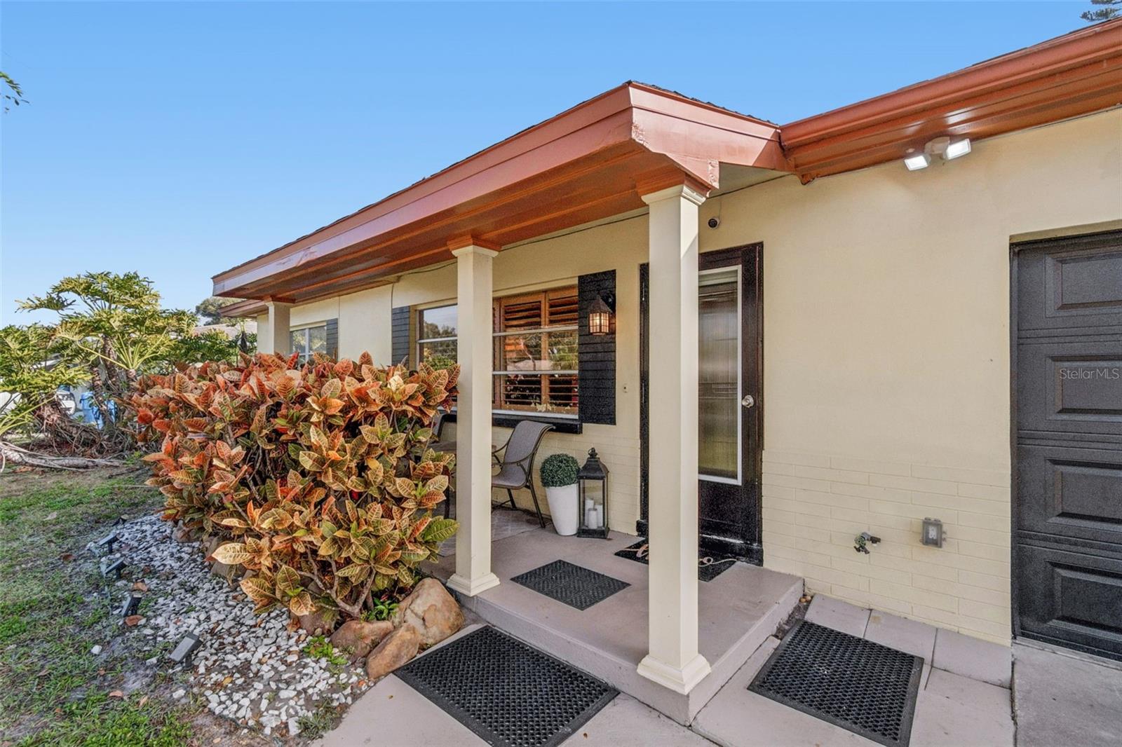 Image 6 of 50 For 614 12th Street Nw