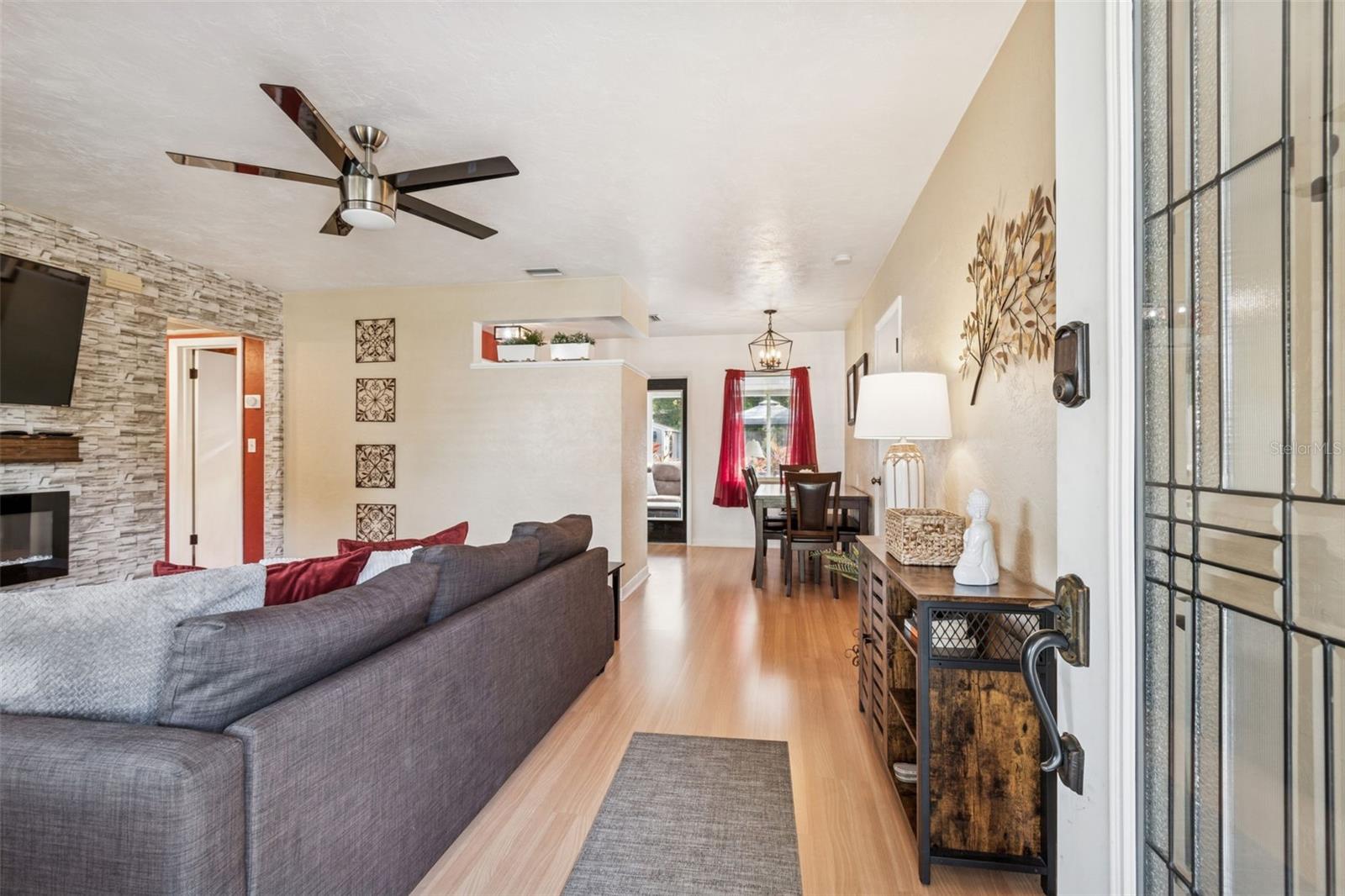 Image 8 of 50 For 614 12th Street Nw