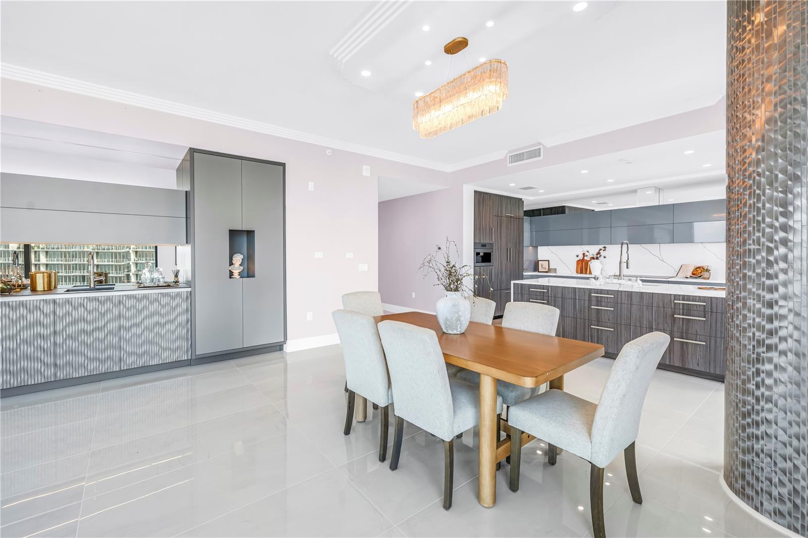 Image 13 of 56 For 301 1st Street S 3103