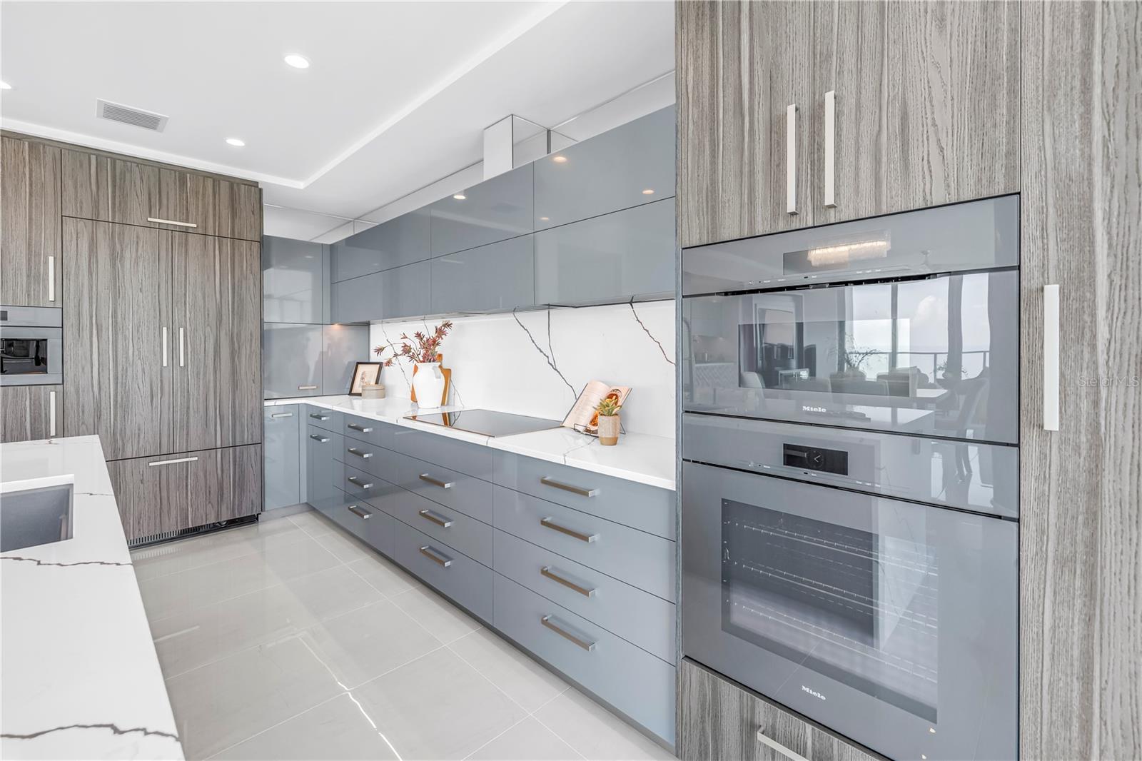 Image 18 of 56 For 301 1st Street S 3103