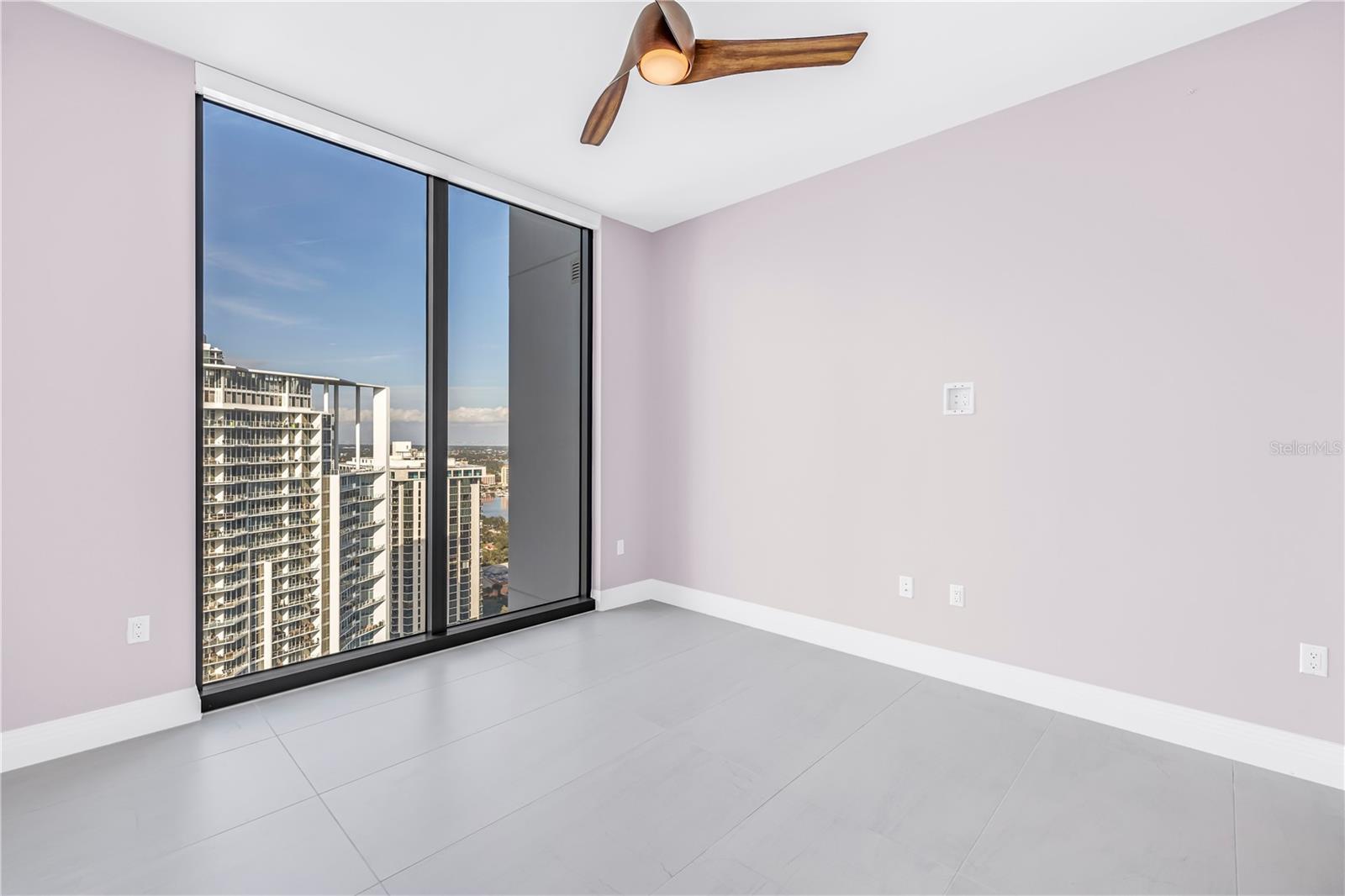 Image 29 of 56 For 301 1st Street S 3103