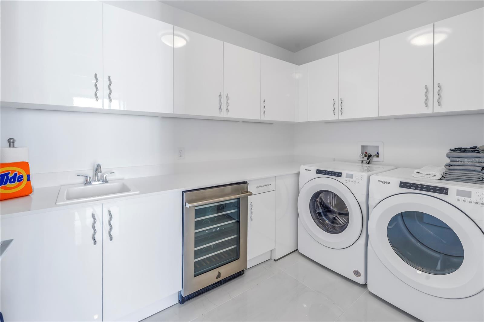 Image 38 of 56 For 301 1st Street S 3103