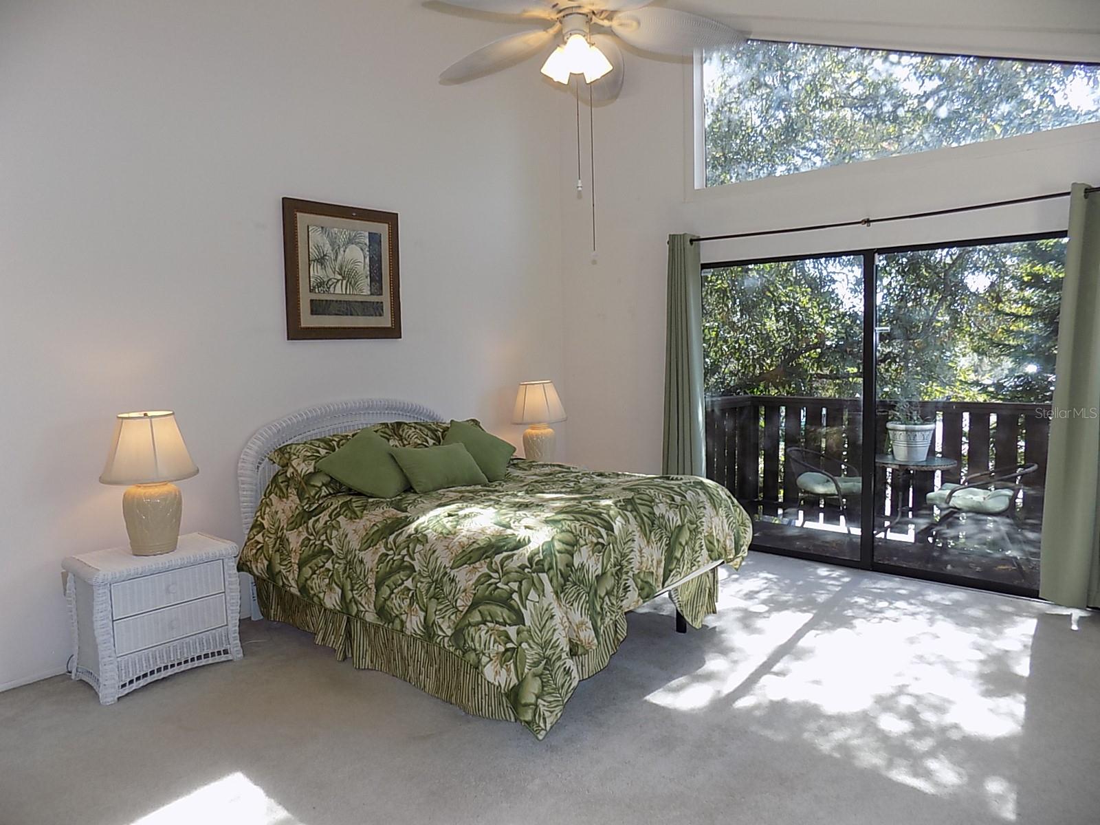 Image 7 of 24 For 2101 Sunset Point Road 1502