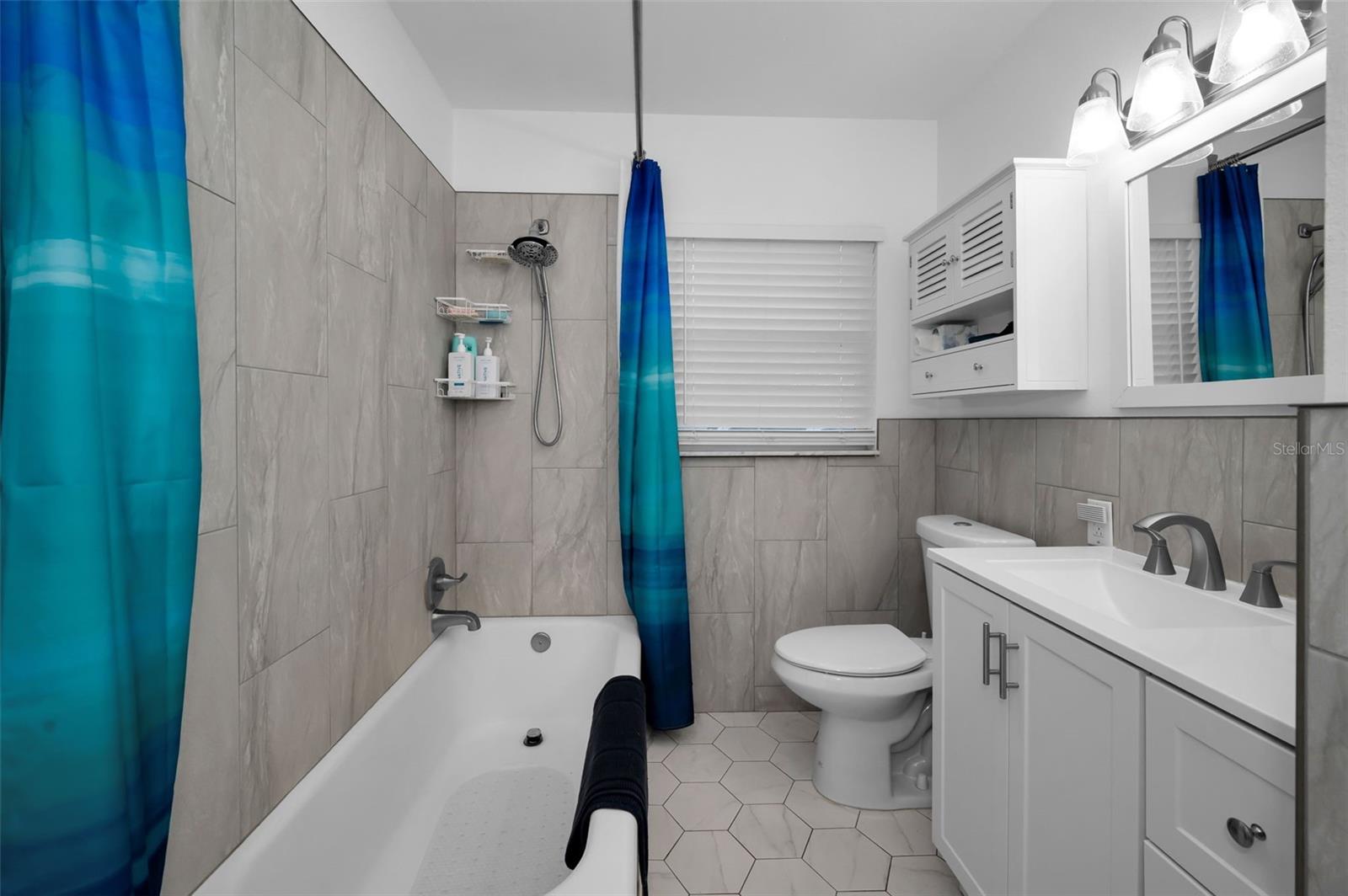 Image 35 of 74 For 245 Garden Circle S