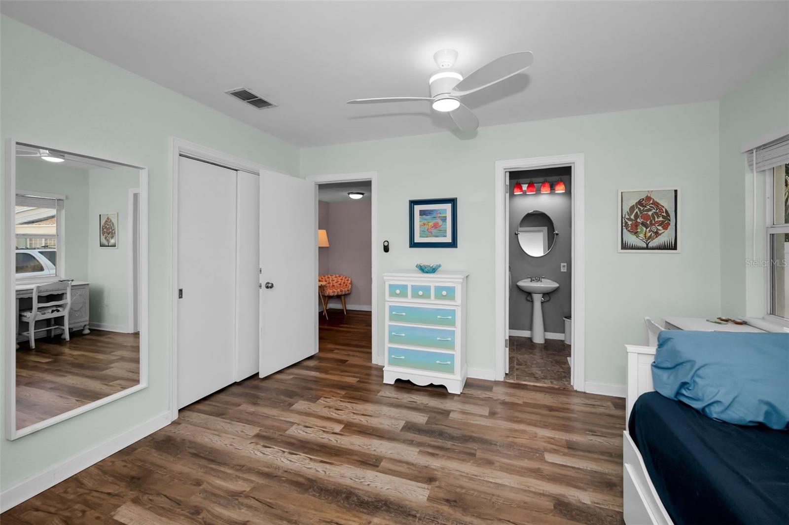 Image 39 of 74 For 245 Garden Circle S