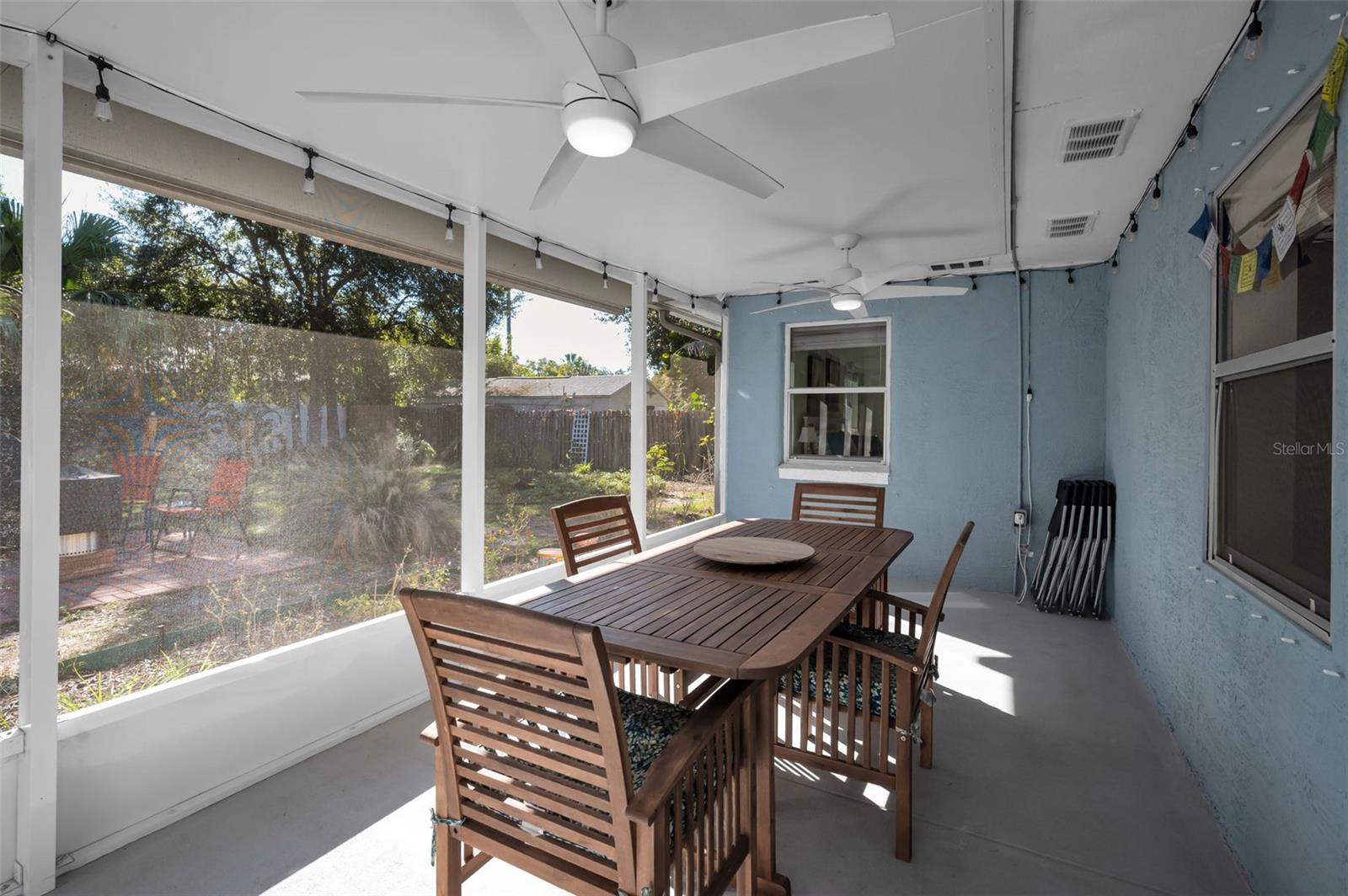 Image 42 of 74 For 245 Garden Circle S