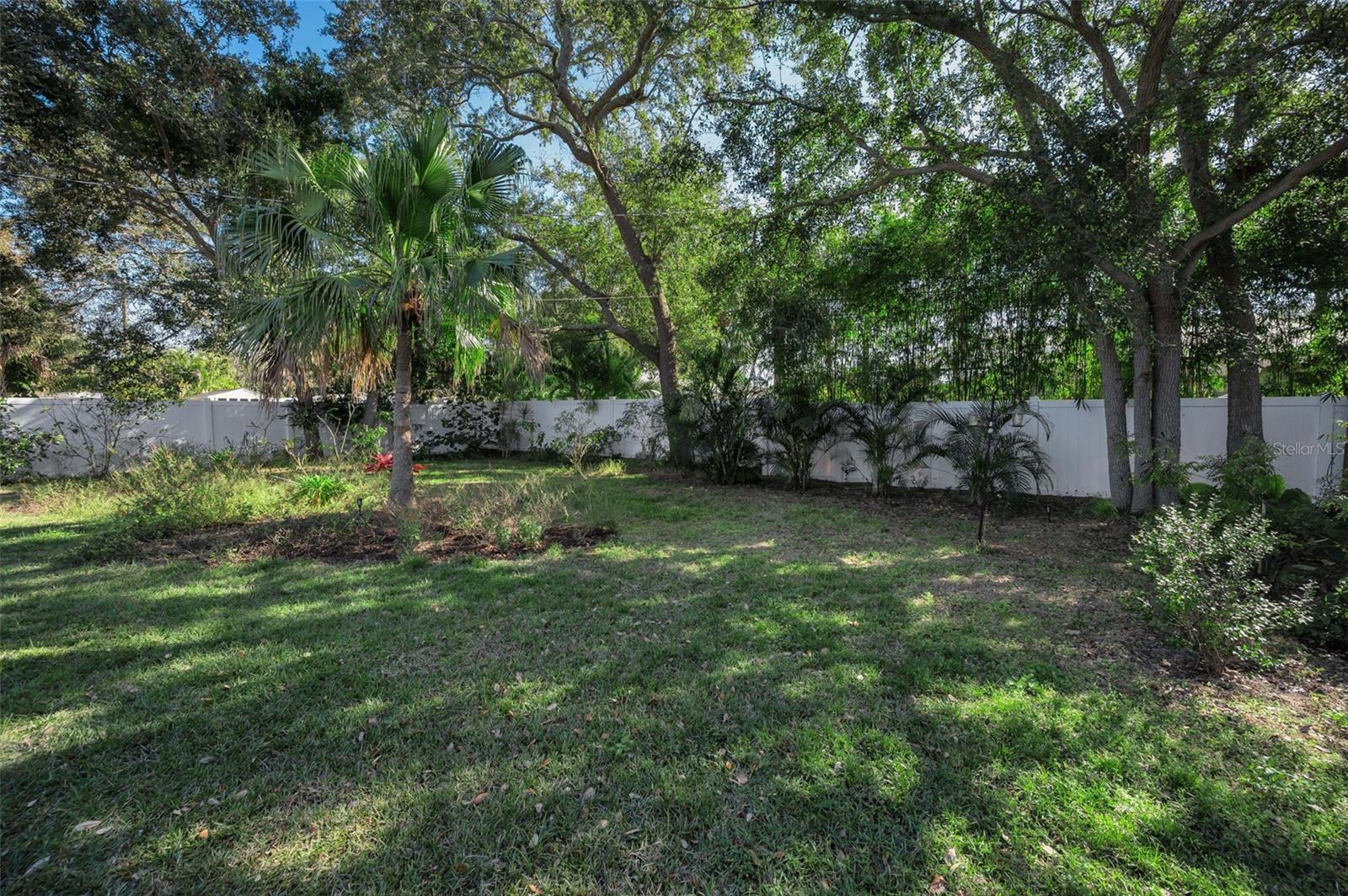 Image 50 of 74 For 245 Garden Circle S