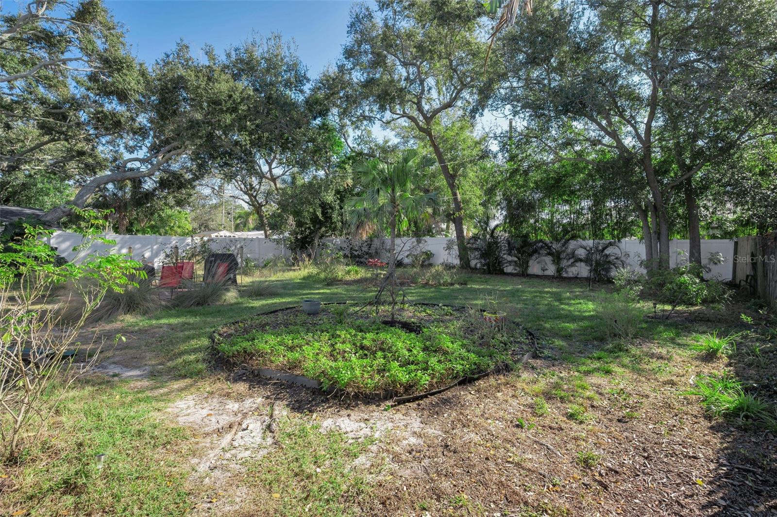 Image 54 of 74 For 245 Garden Circle S