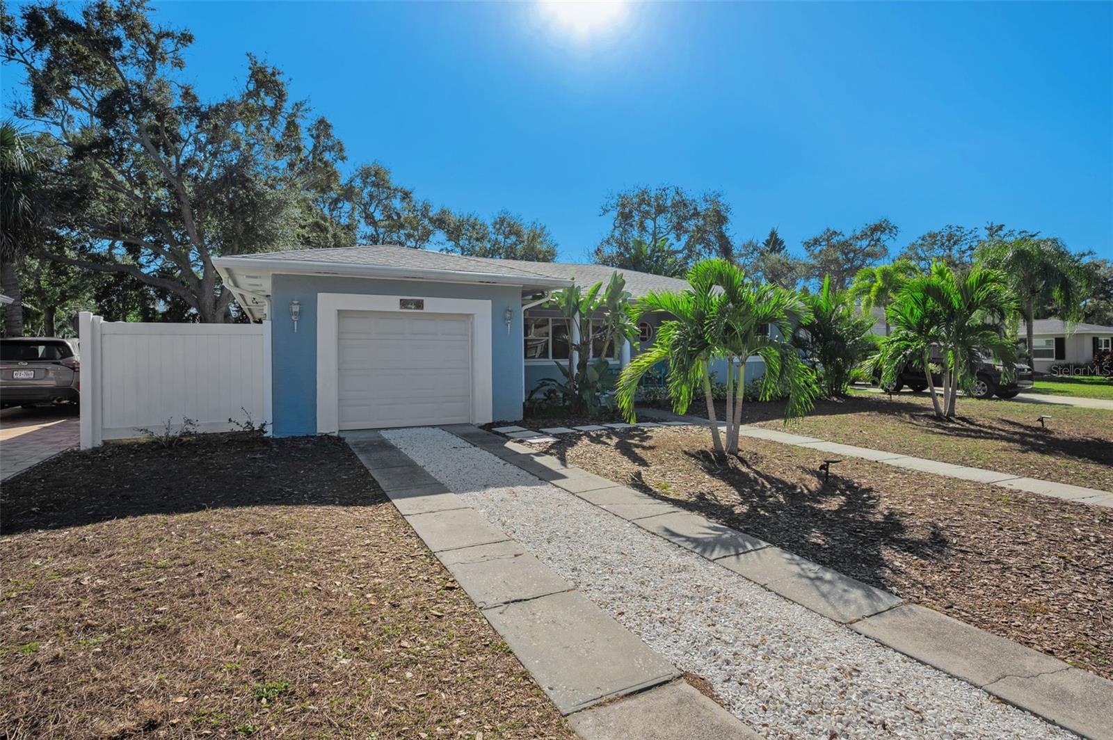 Image 9 of 74 For 245 Garden Circle S