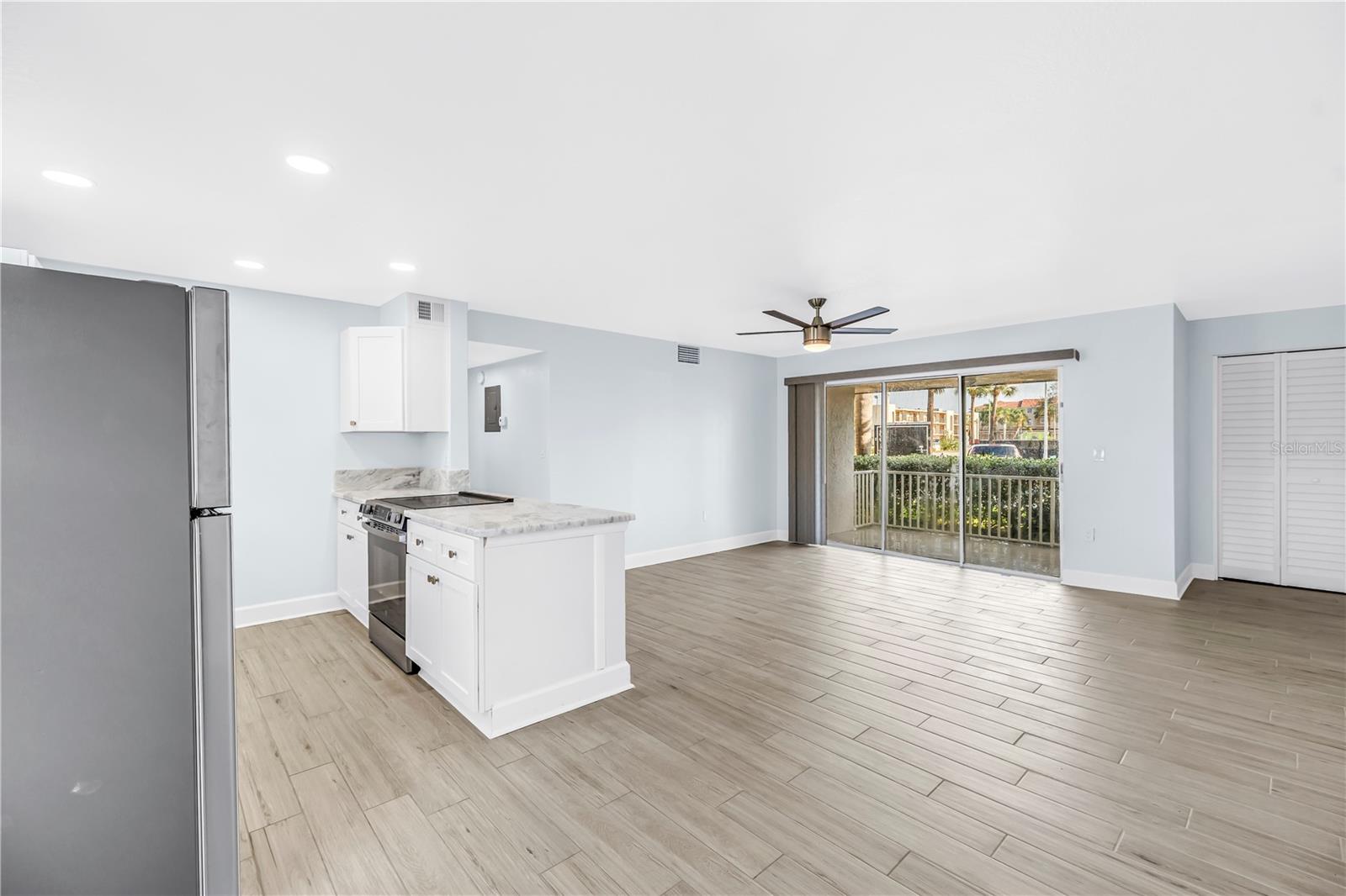 Image 11 of 26 For 8630 Blind Pass Road