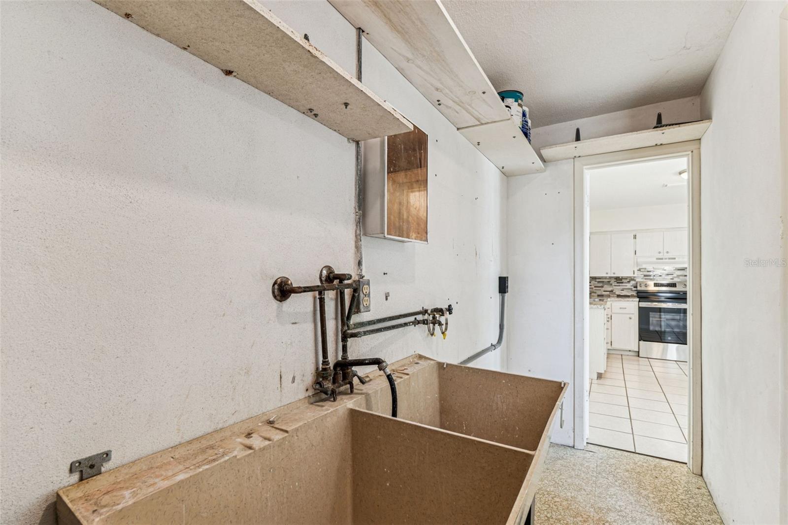 Image 24 of 75 For 822 3rd Avenue Nw