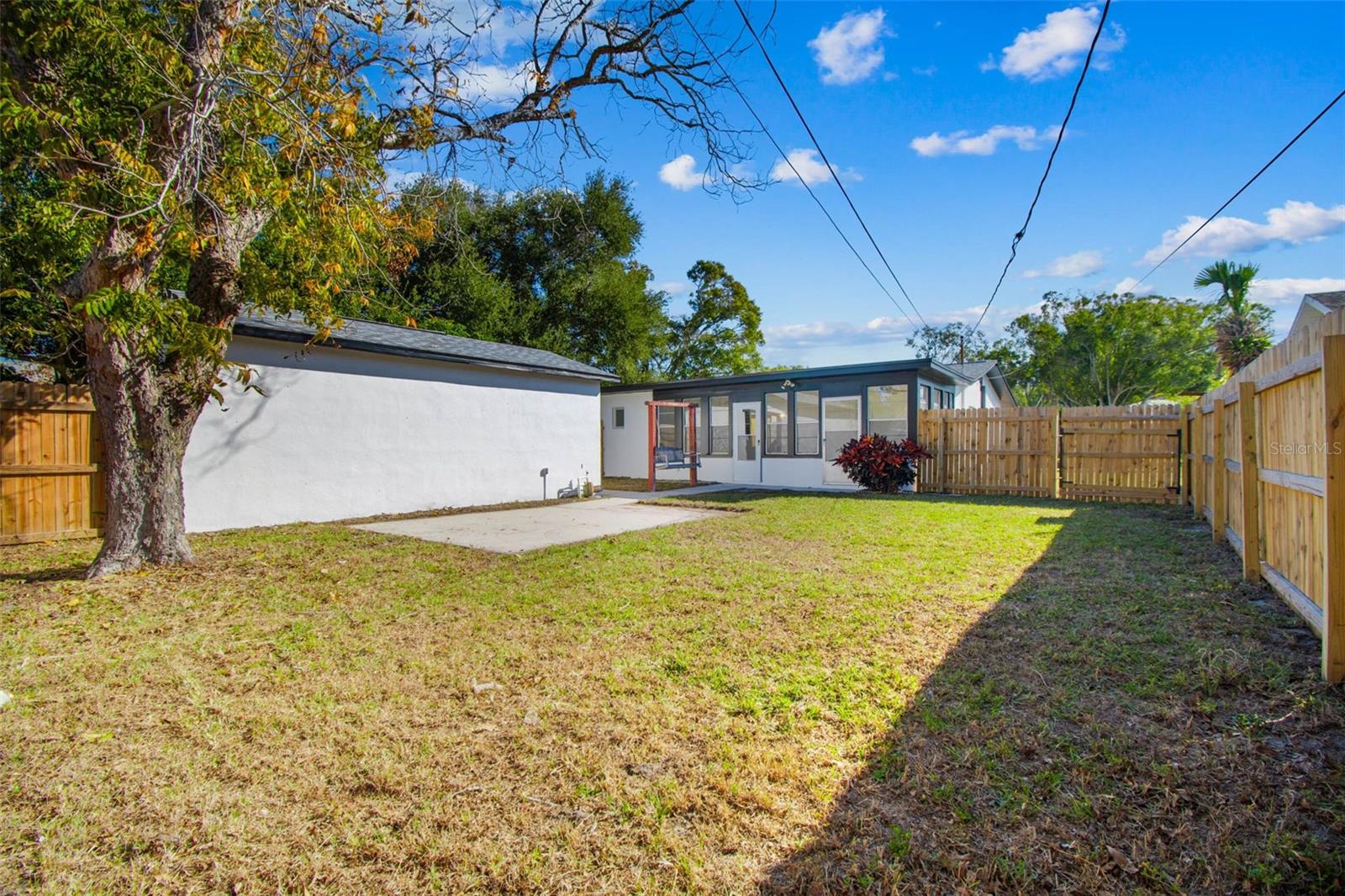 Image 62 of 75 For 822 3rd Avenue Nw