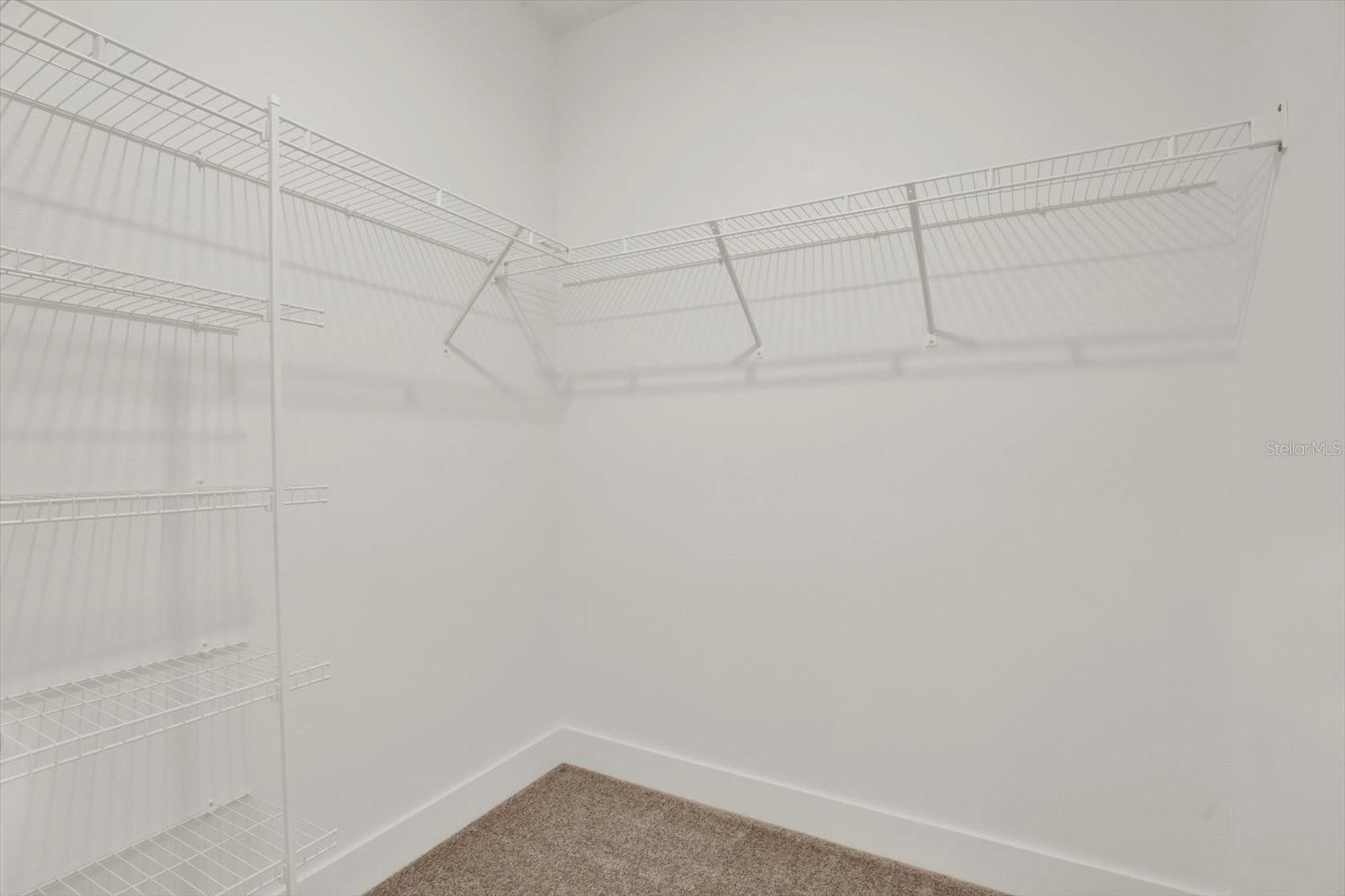 Image 24 of 52 For 33018 Frosted Clover Way